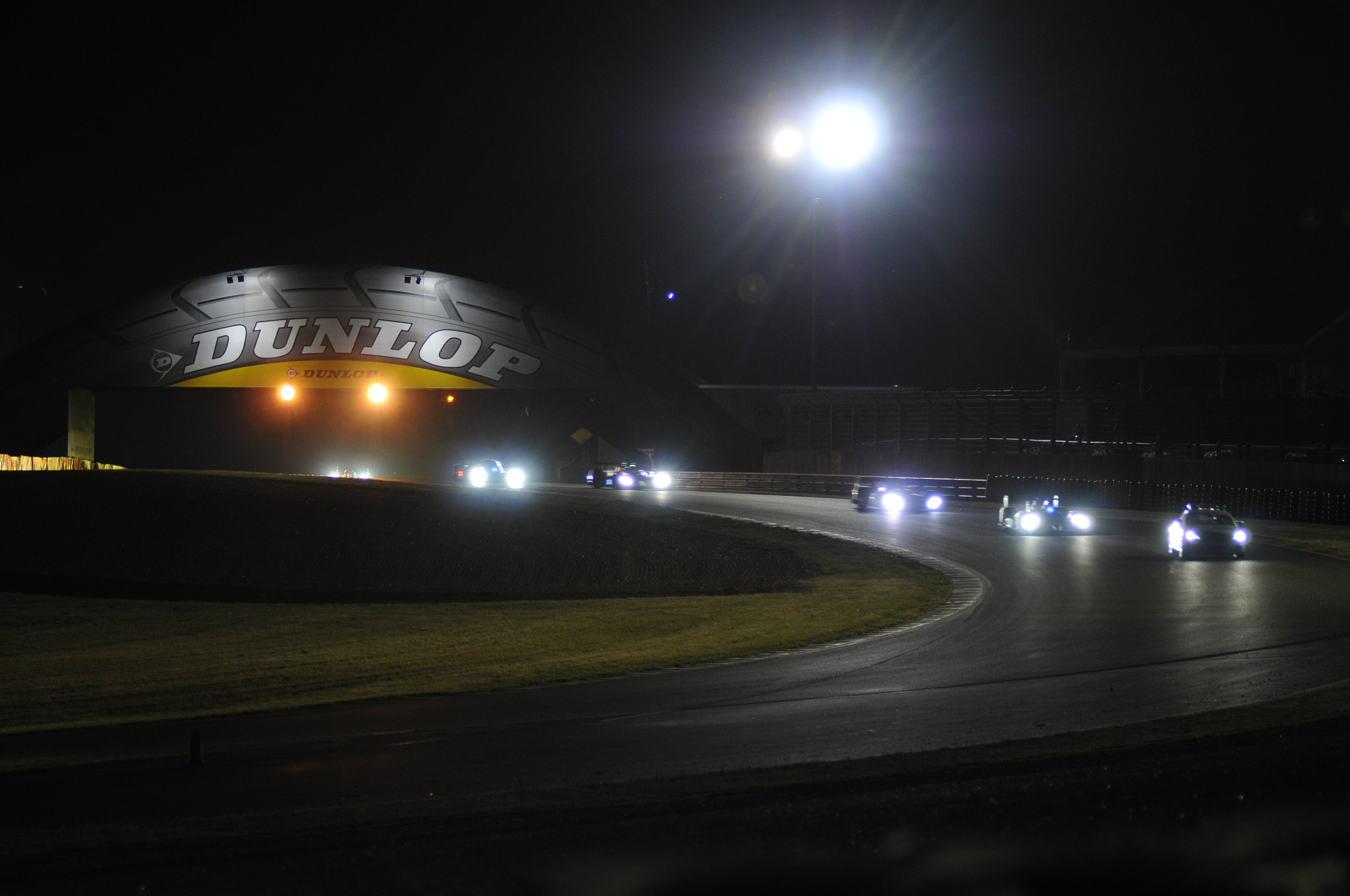 Nikon D300 sample photo. 24 hours of lemans 2010 night in dunlop photography