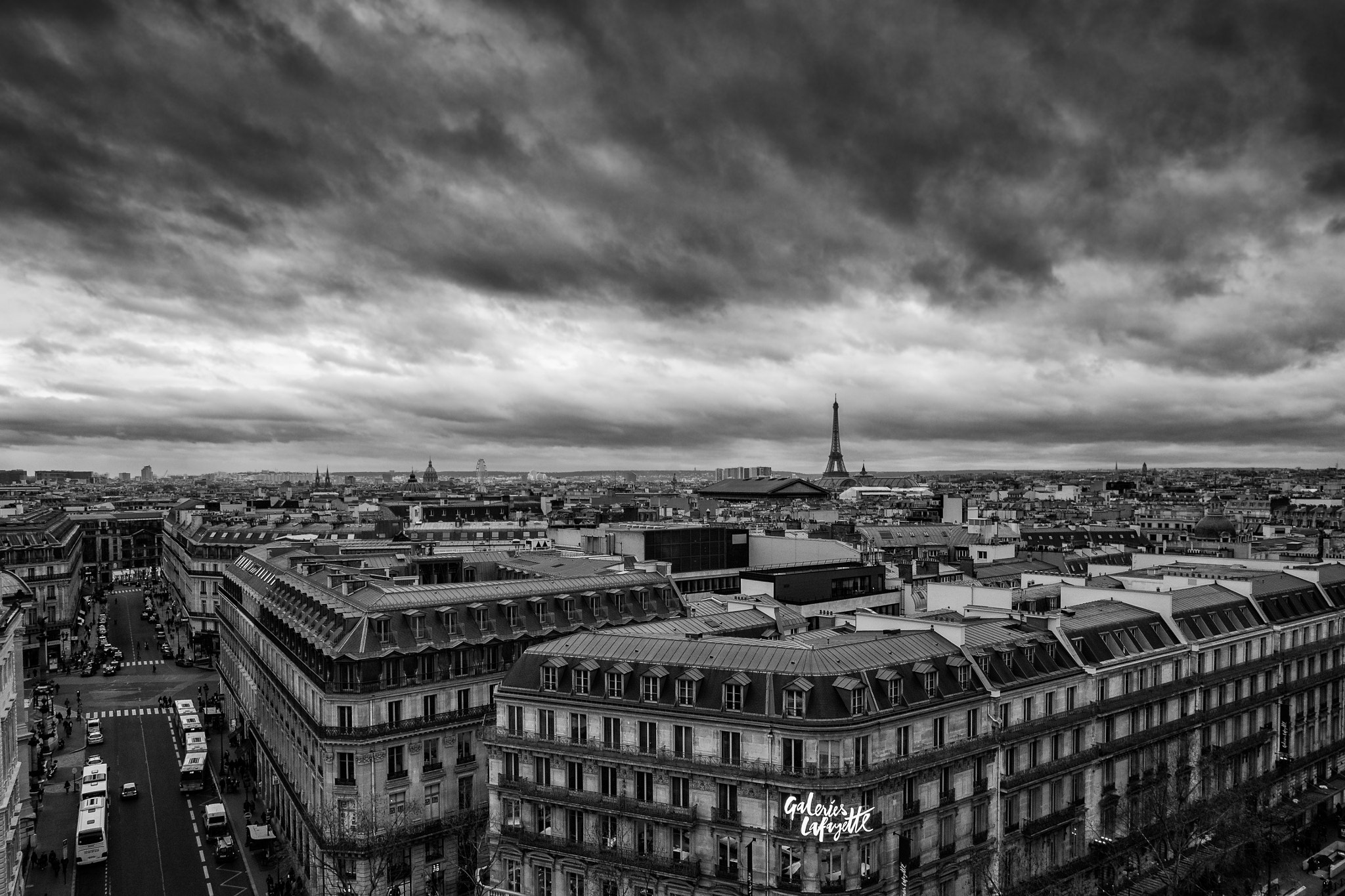 Olympus OM-D E-M5 II + OLYMPUS M.12mm F2.0 sample photo. Shadows over paris bw edition photography