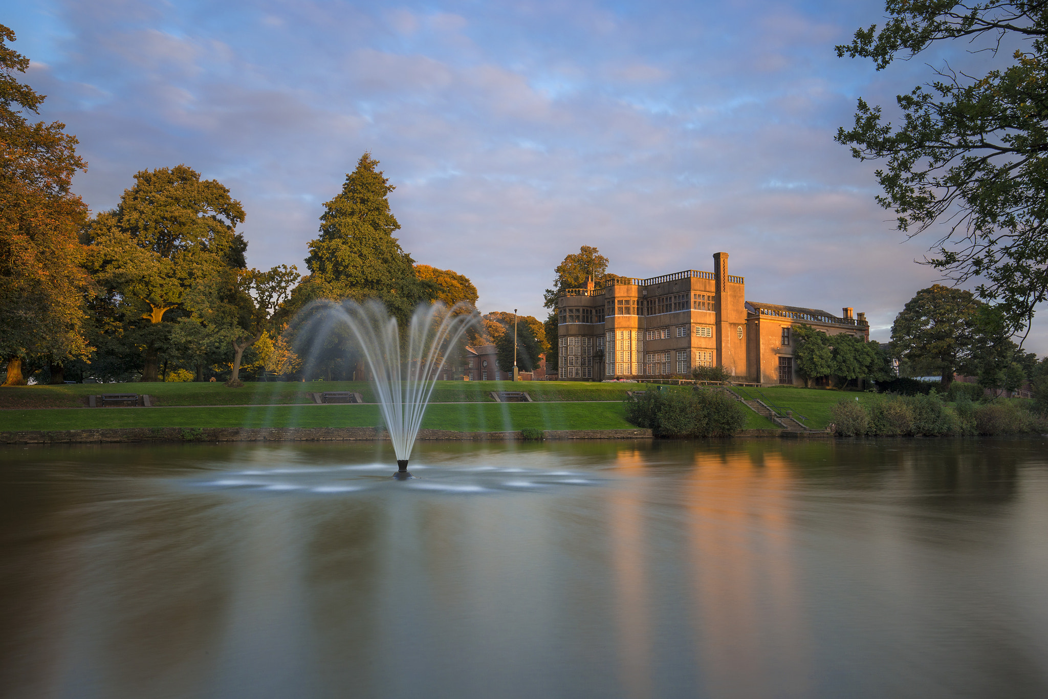 Canon EOS-1D X + Canon EF 16-35mm F4L IS USM sample photo. Astley hall, chorley lancashire photography