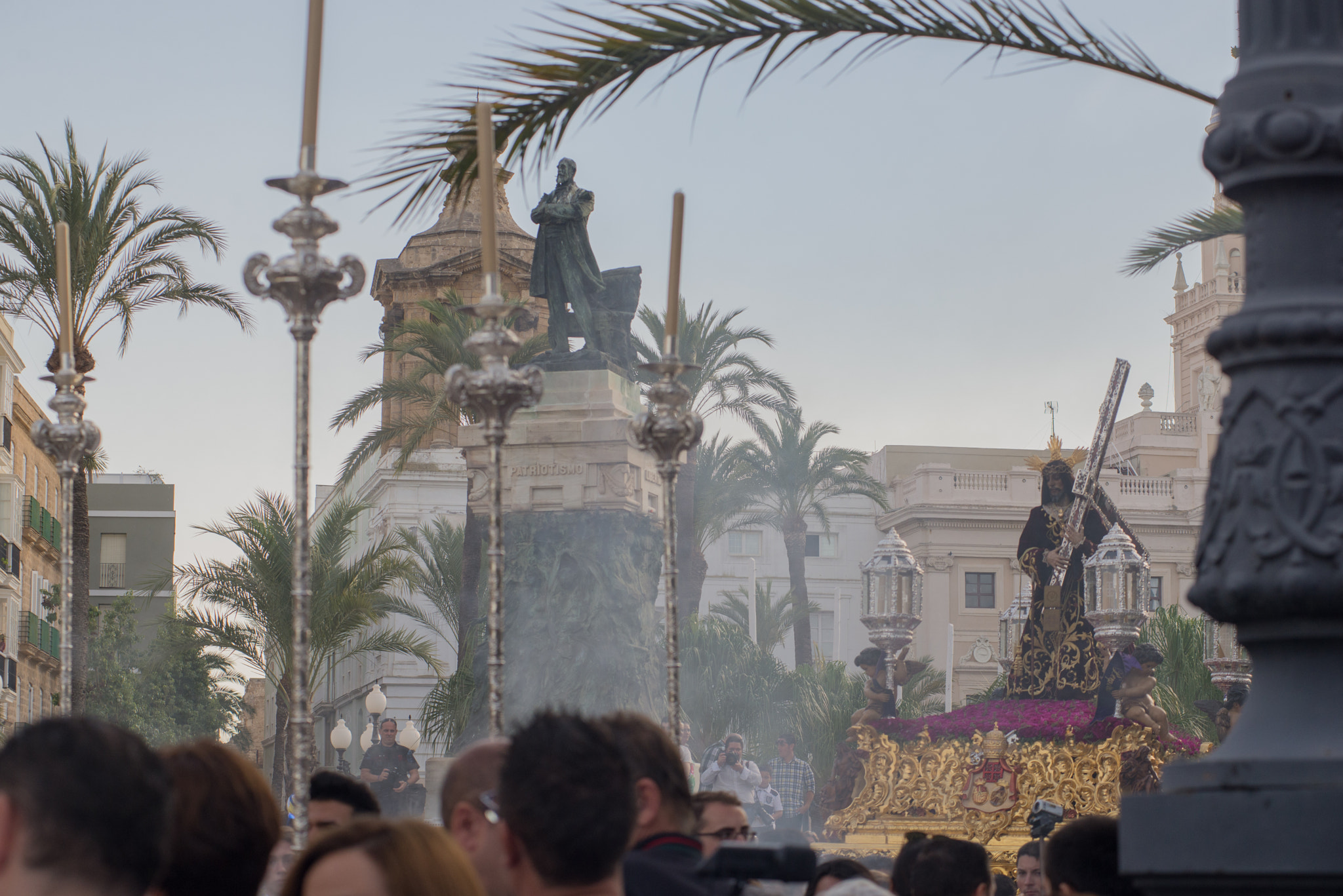 AF Zoom-Nikkor 80-200mm f/2.8 ED sample photo. 400 años nazareno santa maria photography