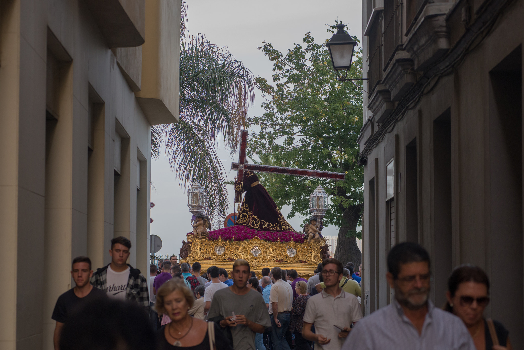 AF Zoom-Nikkor 80-200mm f/2.8 ED sample photo. 400 años nazareno santa maria photography