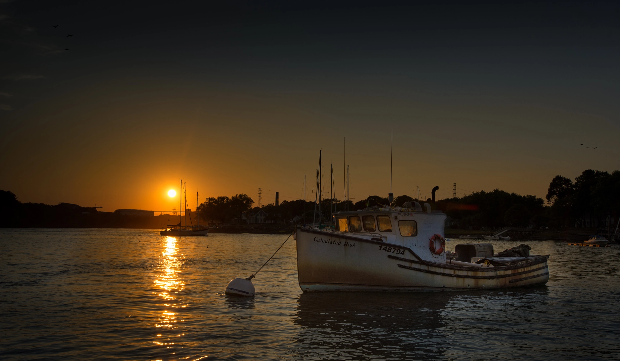 Nikon AF-S Nikkor 17-35mm F2.8D ED-IF sample photo. ...sunset on the piscataqua... photography