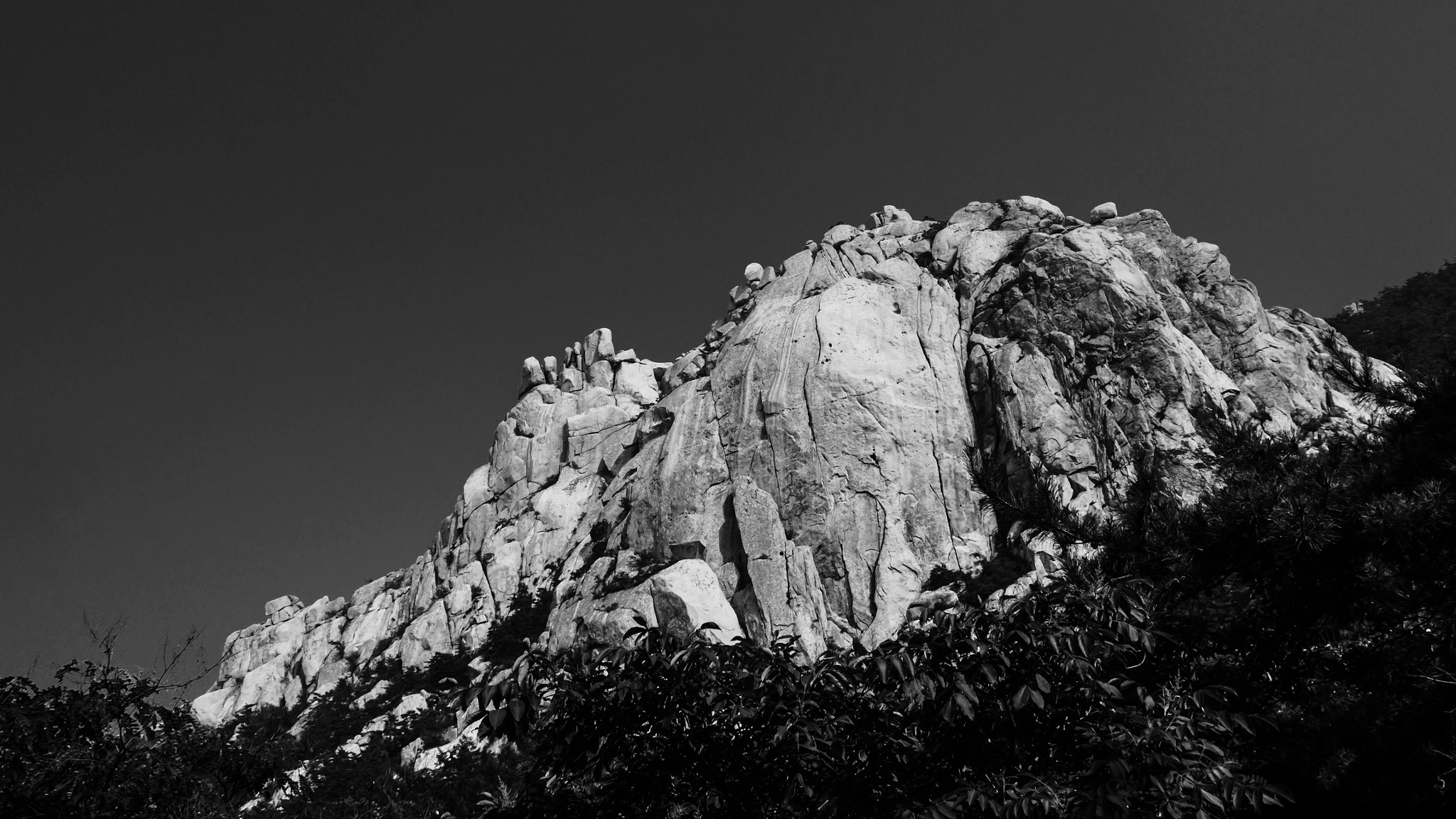 Olympus OM-D E-M10 sample photo. Mountain photography