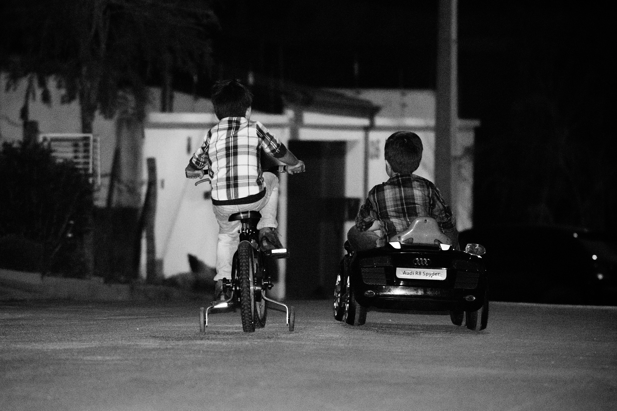 Nikon AF-S Nikkor 70-200mm F4G ED VR sample photo. Indo além do horizonte... photography