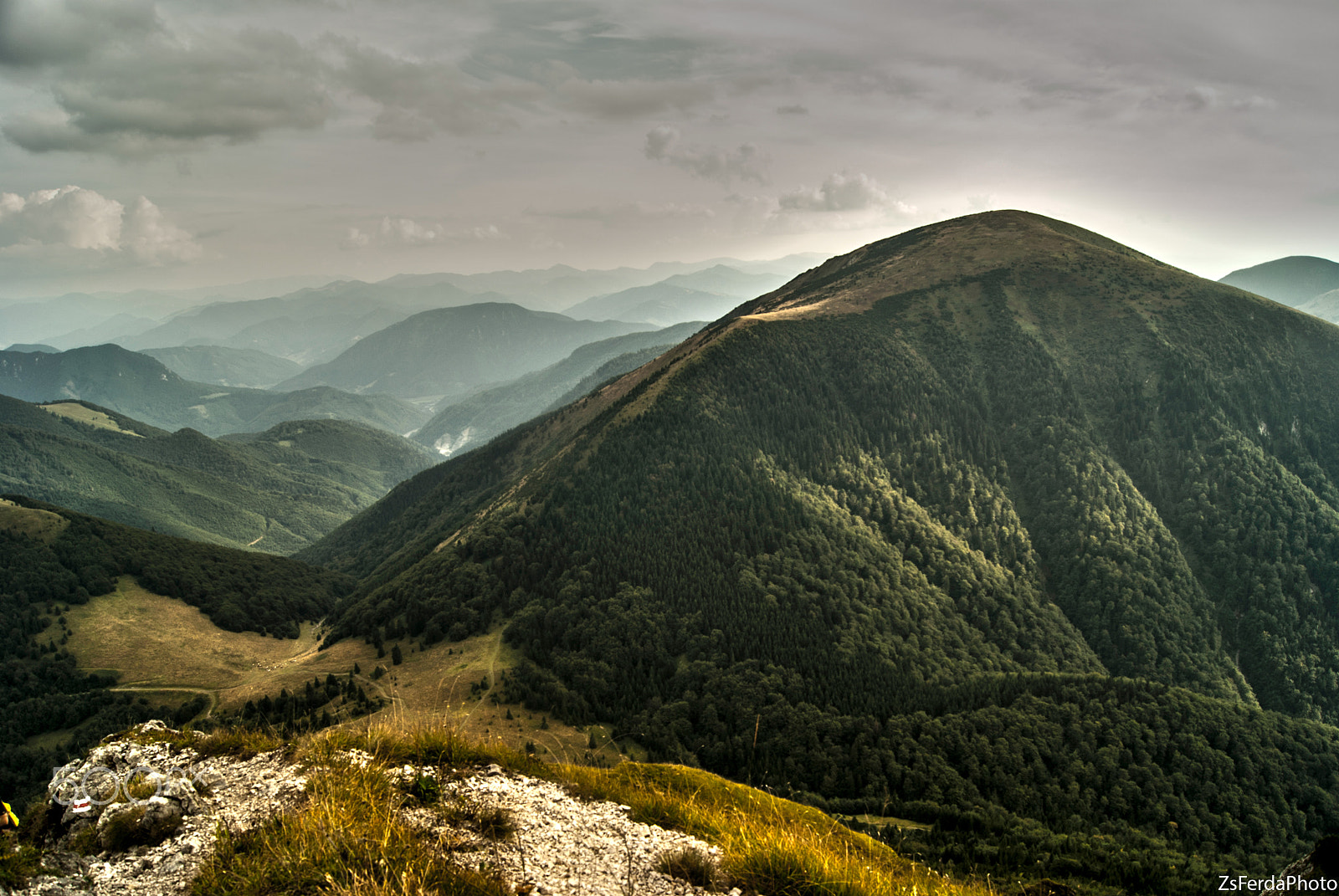 Sony Alpha DSLR-A330 + Sony DT 18-55mm F3.5-5.6 SAM sample photo. Mountain veľký rozsutec photography