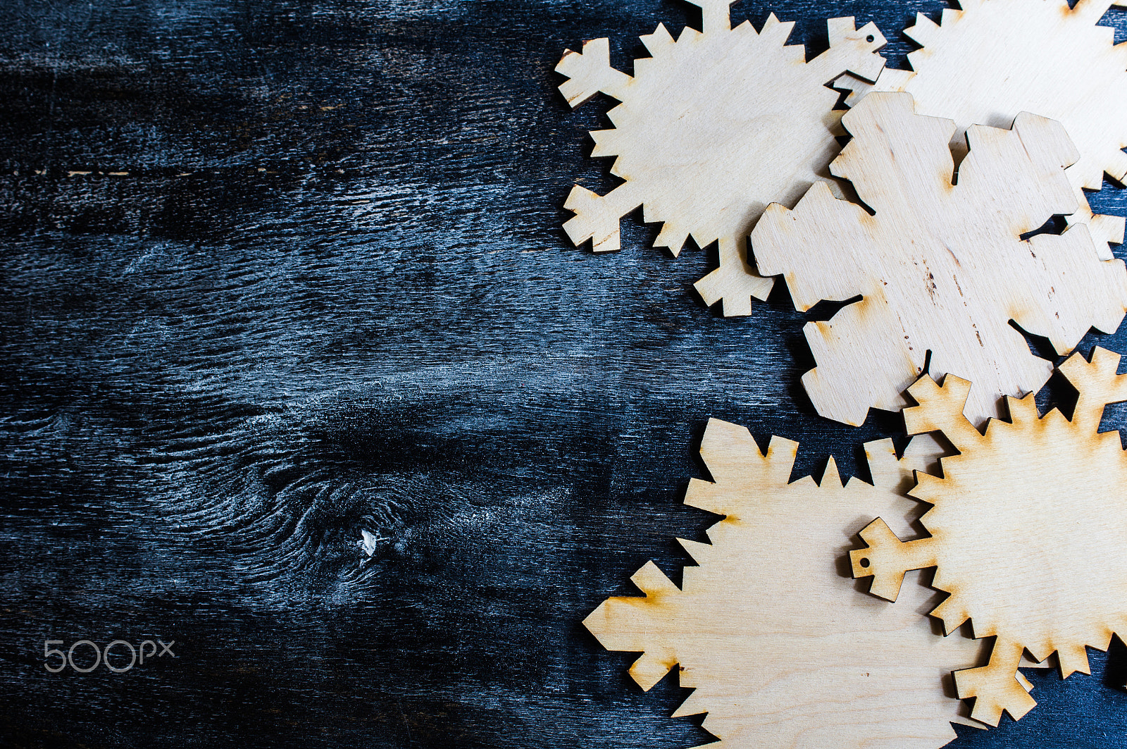 Sony SLT-A55 (SLT-A55V) + Sony DT 30mm F2.8 Macro SAM sample photo. Christmas wooden snowflakes photography