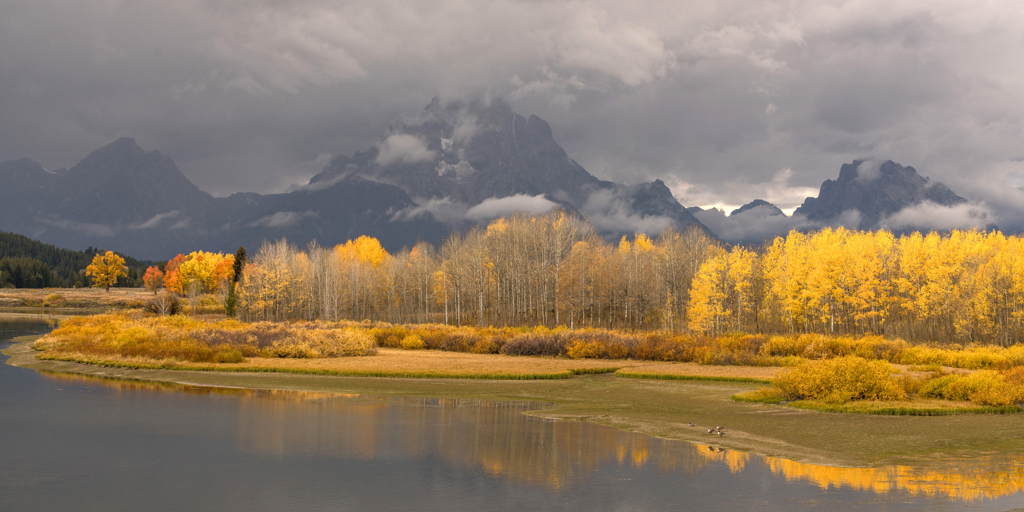 Sony a7R II + Canon EF 70-200mm F2.8L USM sample photo. Sun and clouds at oxbow bend photography