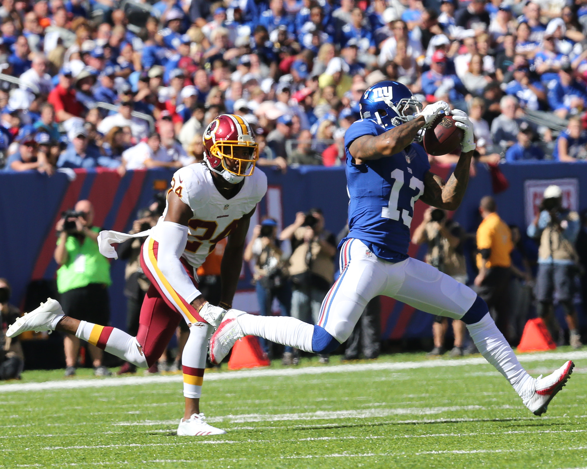 Canon EF 300mm F2.8L IS II USM sample photo. Odell beckham jr.  vs.  josh norman photography