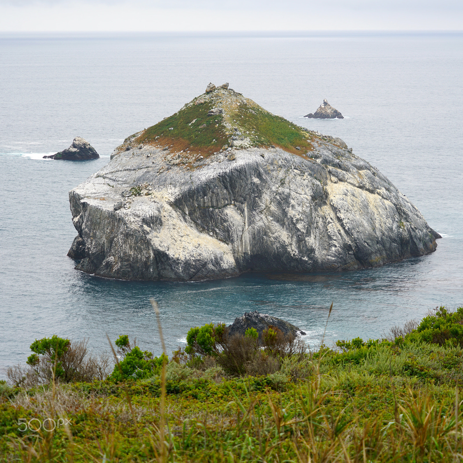 Sony a7R II + Sony FE 24-240mm F3.5-6.3 OSS sample photo. Big sur rock photography