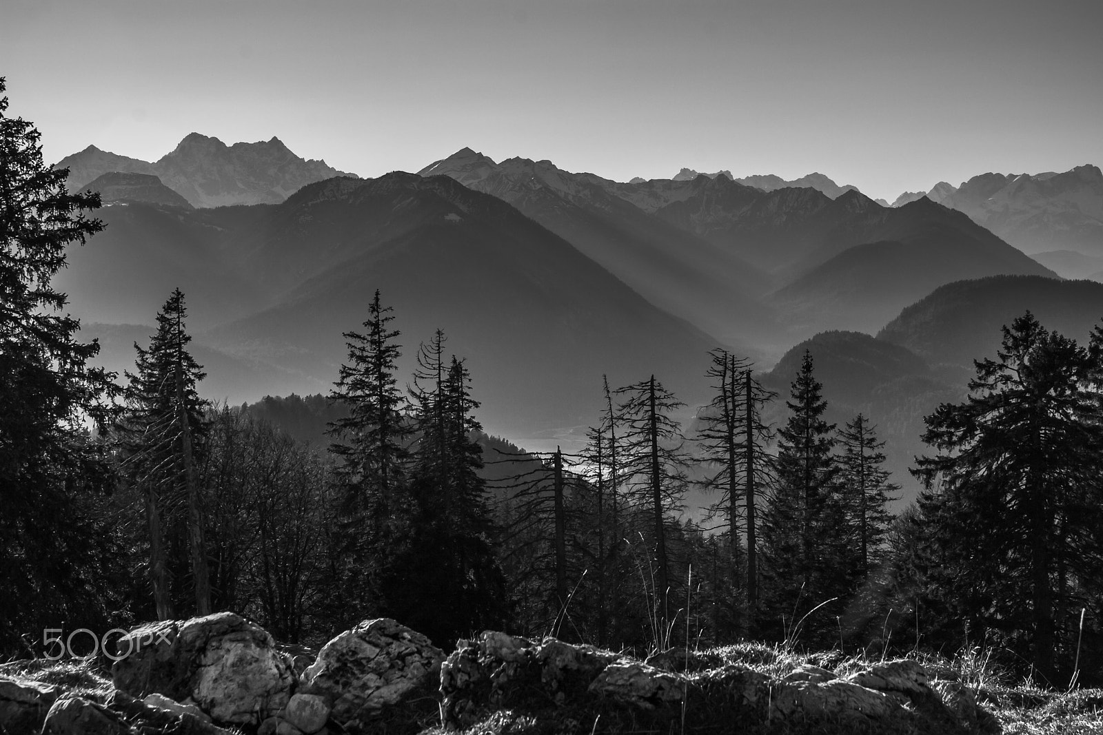 Canon EF 28-135mm F3.5-5.6 IS USM sample photo. Shadow cones photography