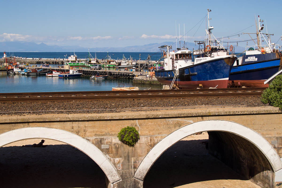 Olympus PEN E-PL5 + Olympus M.Zuiko Digital 25mm F1.8 sample photo. Kalk bay sundays photography