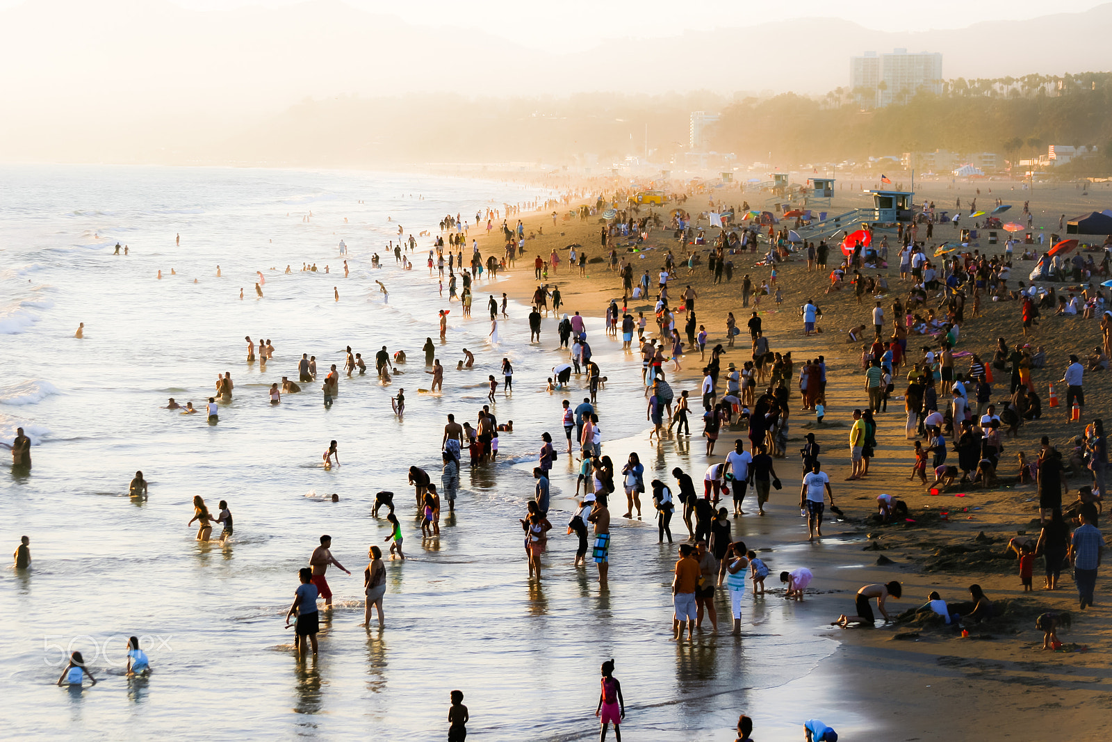 Canon EF 28-135mm F3.5-5.6 IS USM sample photo. Sunset beach life photography