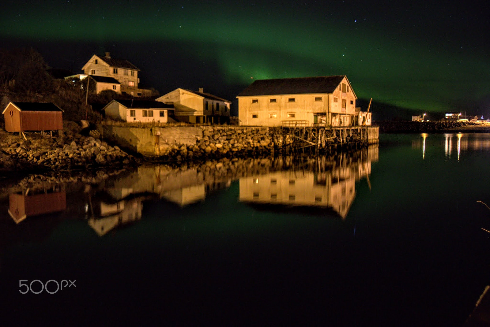 Canon EF 28-80mm f/3.5-5.6 USM sample photo. Aurora above the fishery harbour. photography