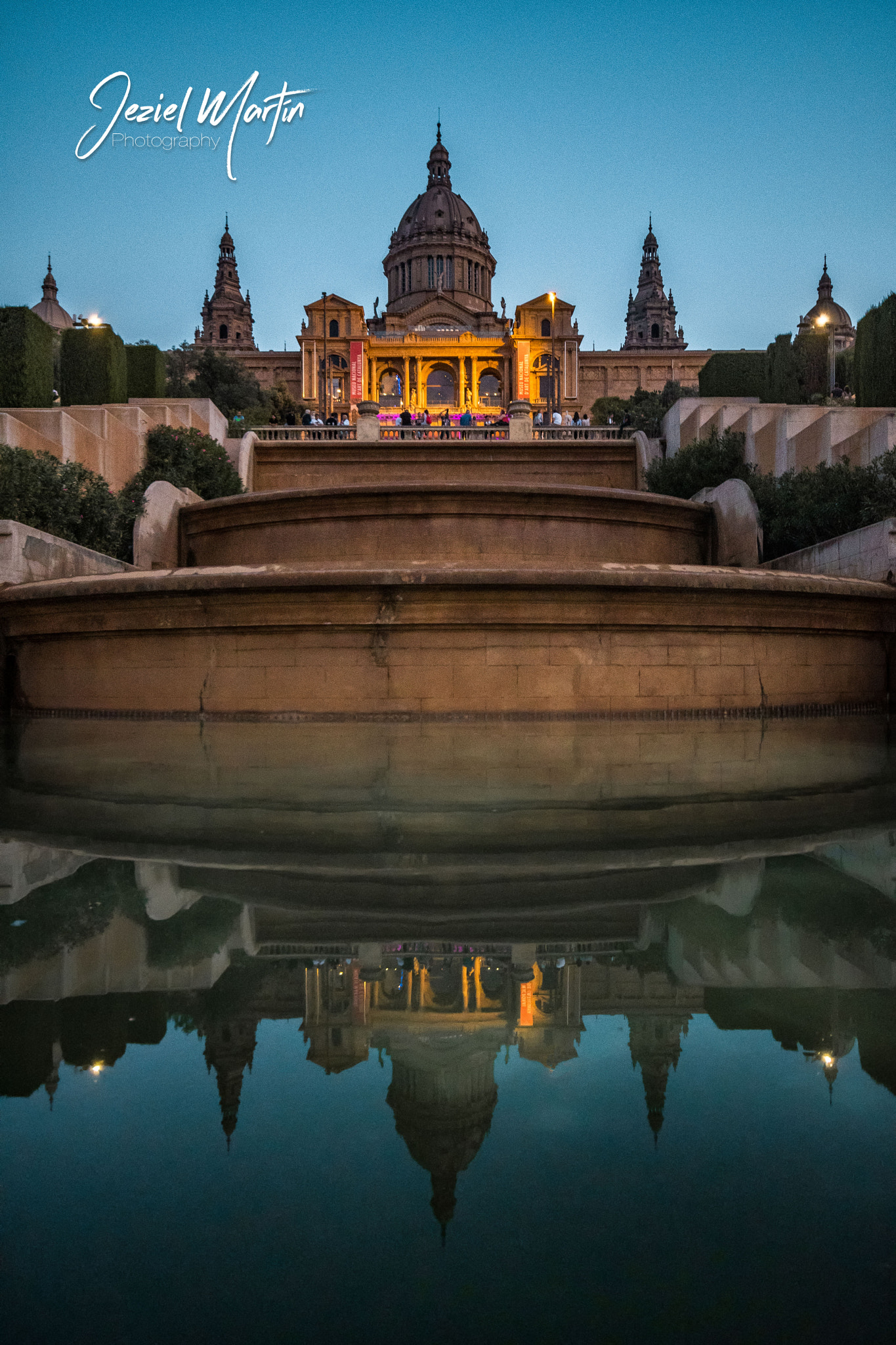 Sigma 10-20mm F4-5.6 EX DC HSM sample photo. Museo nacional de arte de cataluña photography