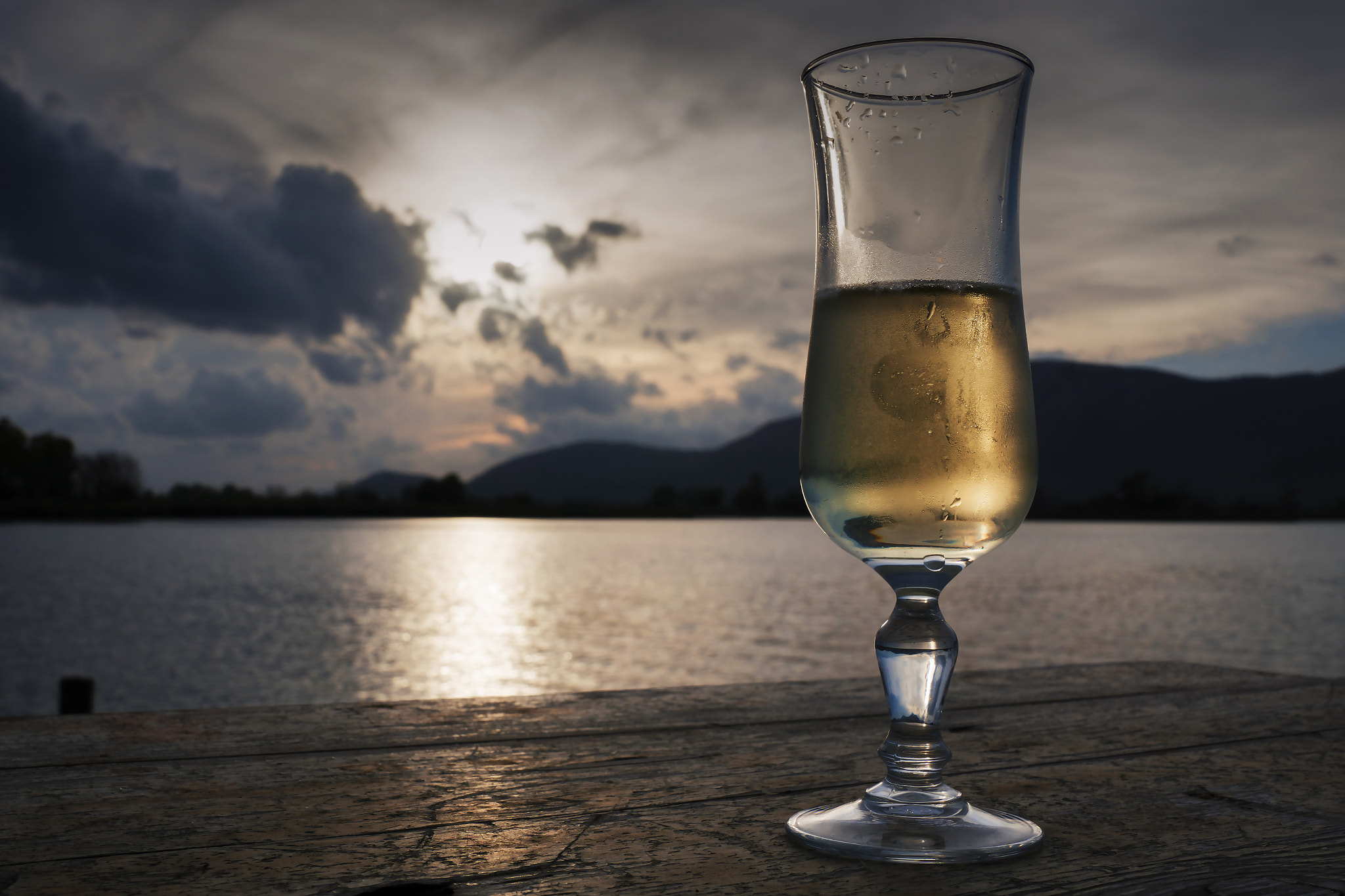 Sony FE 24-70mm F2.8 GM sample photo. Prosecco in riva al lago photography