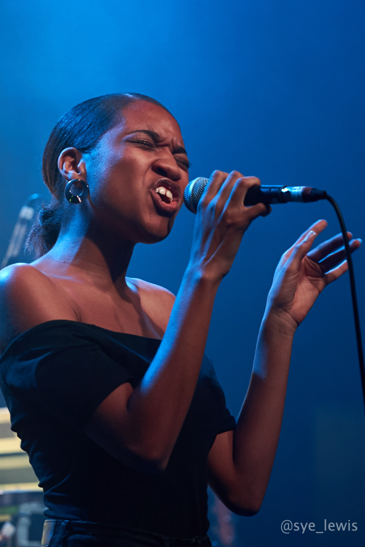 Sony a7S II + Sony FE 70-200mm F4 G OSS sample photo. Kacey chambers@sye lewis photography