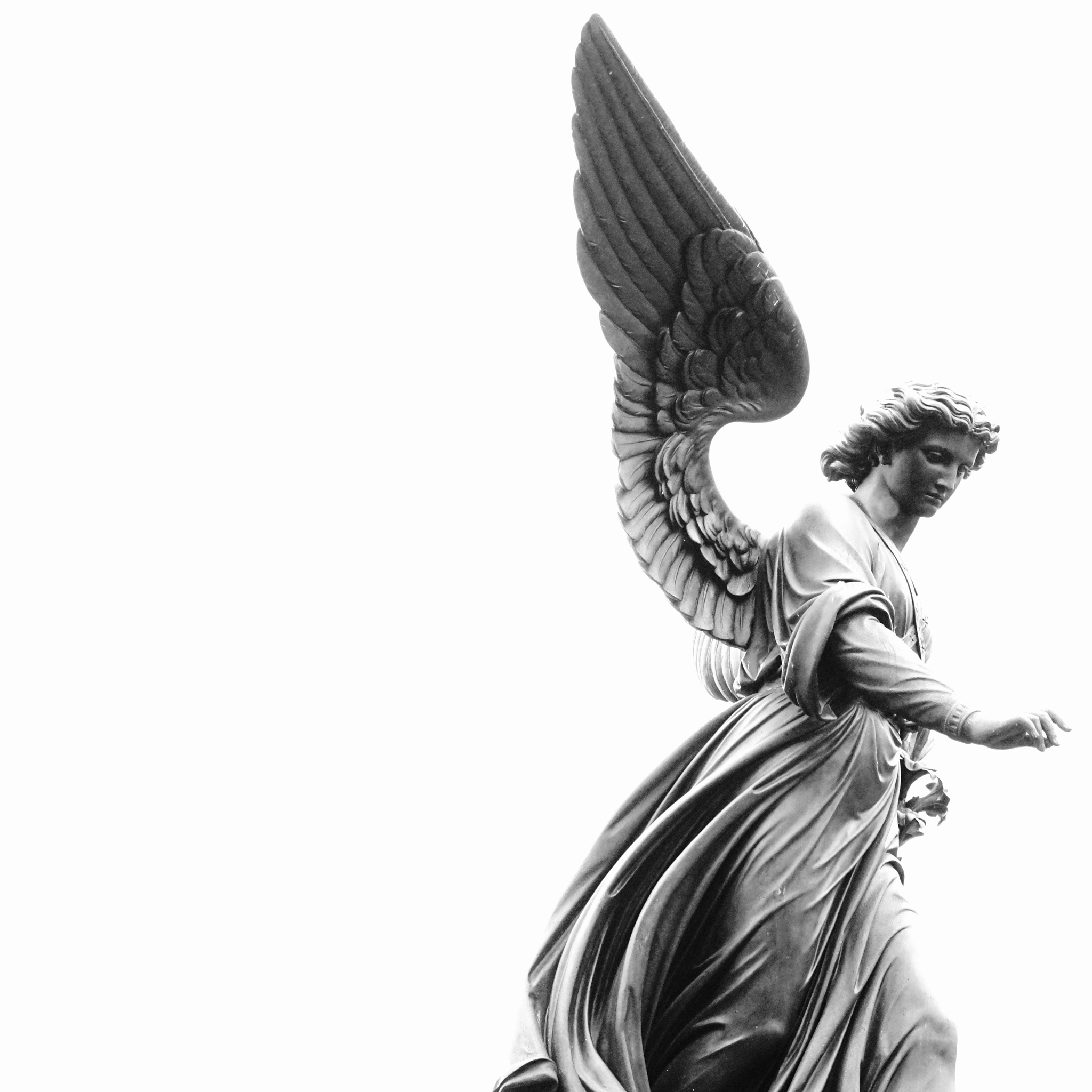 Sony FE 70-300mm F4.5-5.6 G OSS sample photo. The angel of the waters by emma stebbins photography