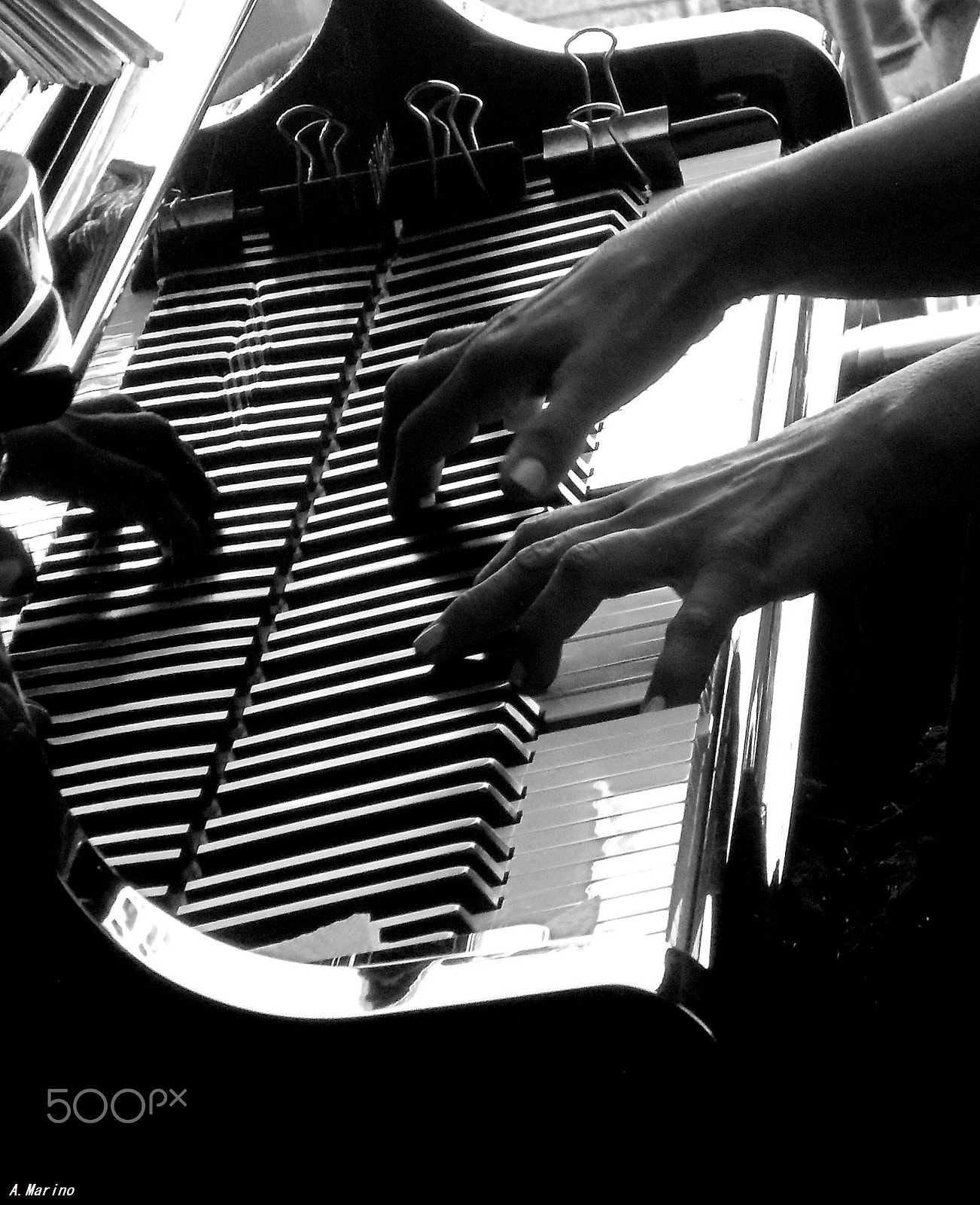 Sony Cyber-shot DSC-W810 sample photo. Piano photography