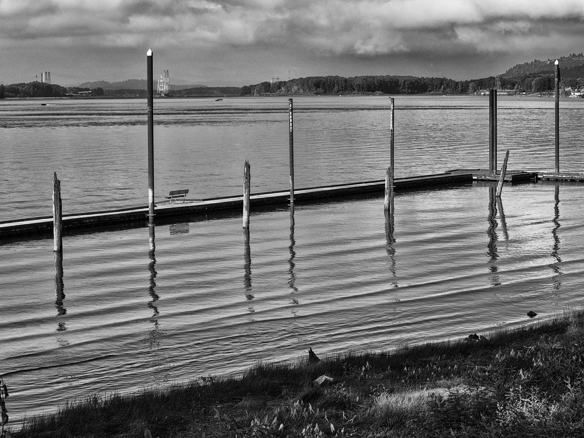 Olympus PEN E-PL5 sample photo. Dock 1 on columbia river photography