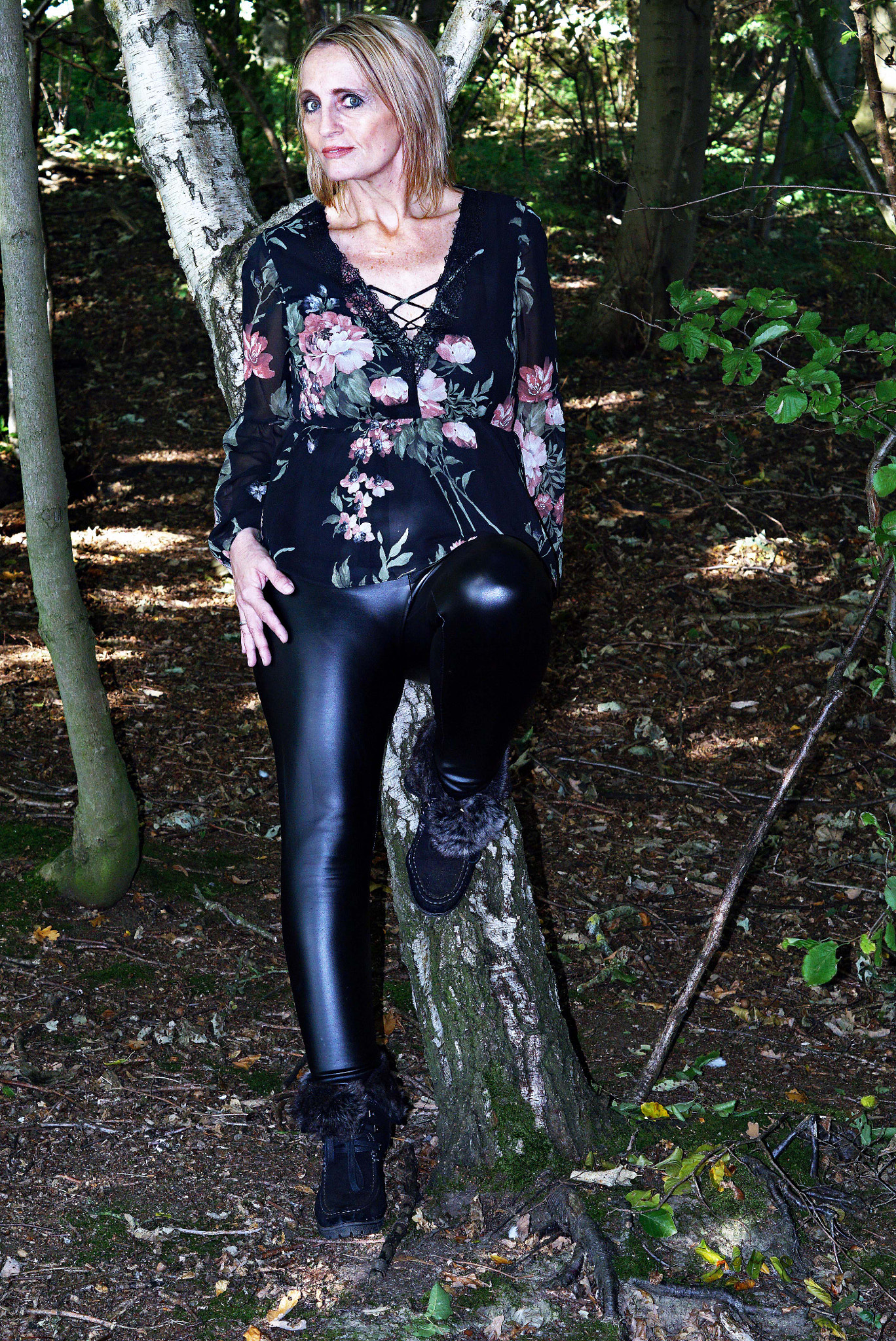 Sony ILCA-77M2 + Sony DT 50mm F1.8 SAM sample photo. Woods photography