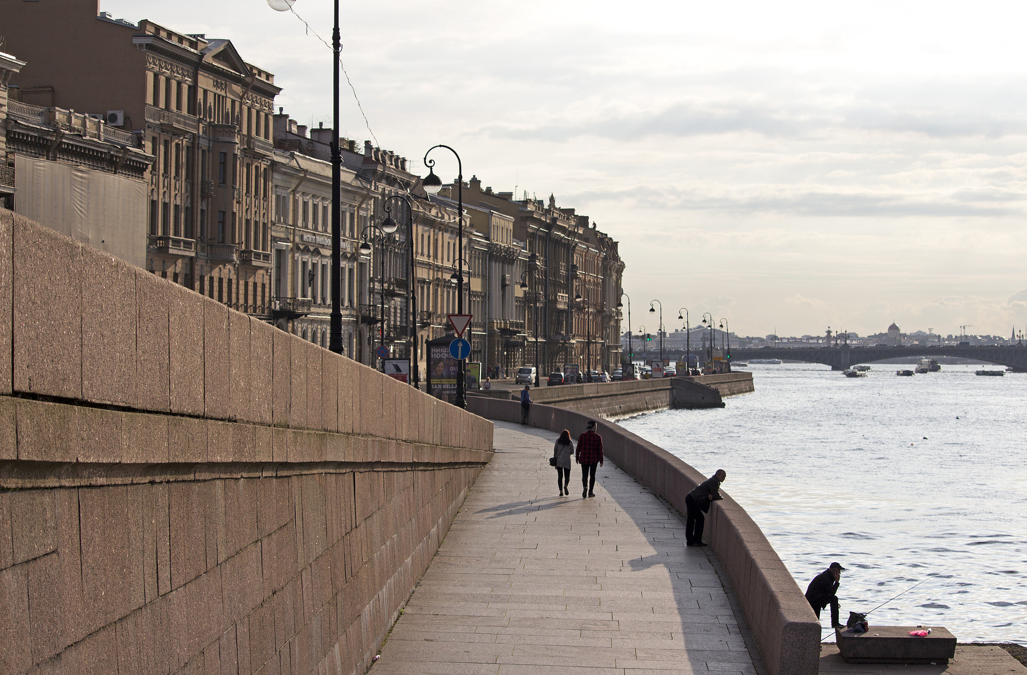 Canon EF-S 55-250mm F4-5.6 IS STM sample photo. St petersburg waterfront photography