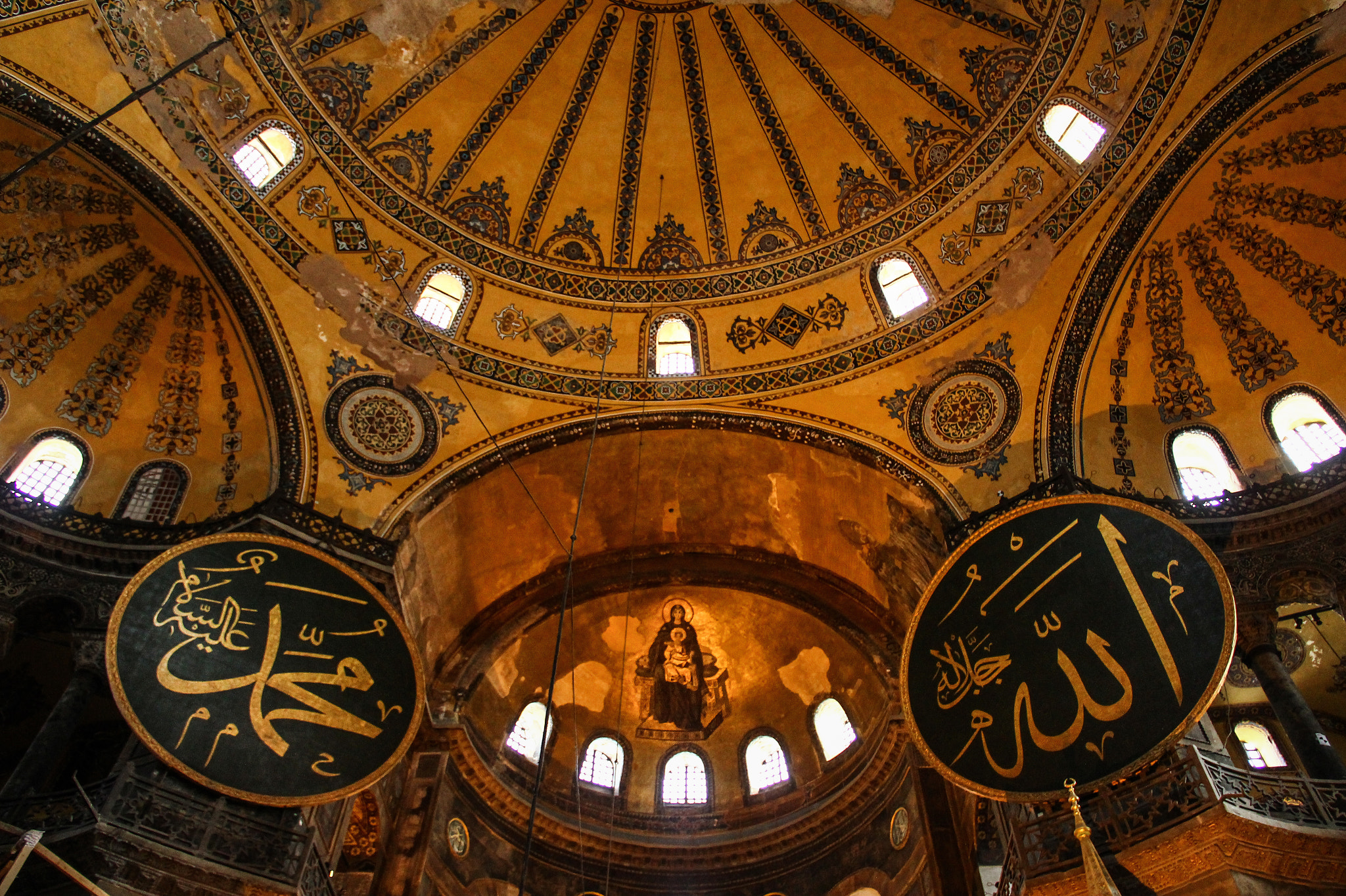 Canon EOS 550D (EOS Rebel T2i / EOS Kiss X4) sample photo. The mosque photography