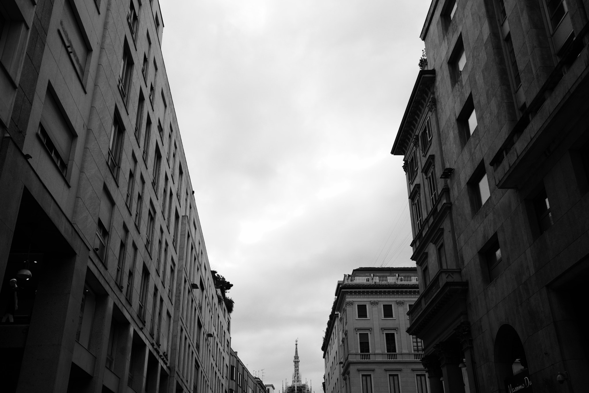 Sony a7 II + Sony Vario-Tessar T* FE 16-35mm F4 ZA OSS sample photo