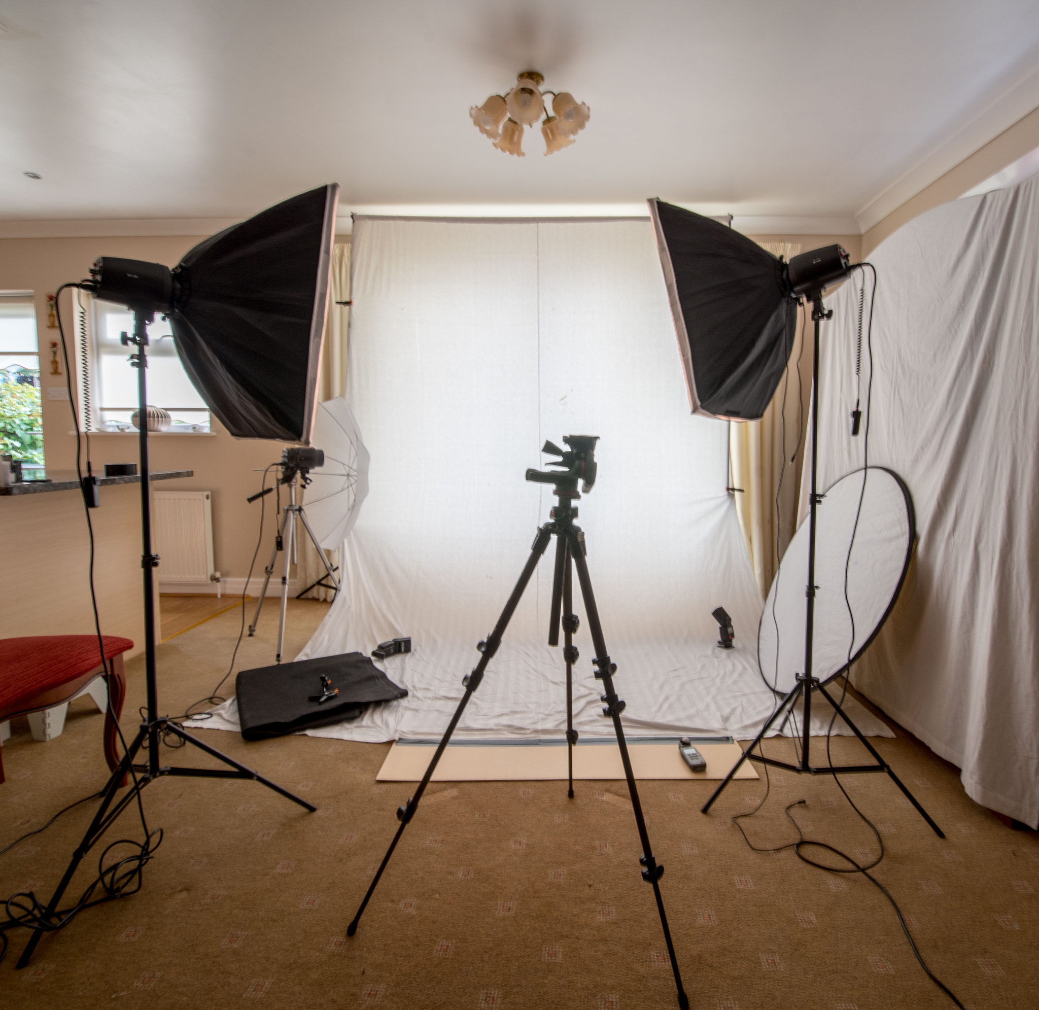 Sigma 12-24mm F4.5-5.6 II DG HSM sample photo. Home studio photography