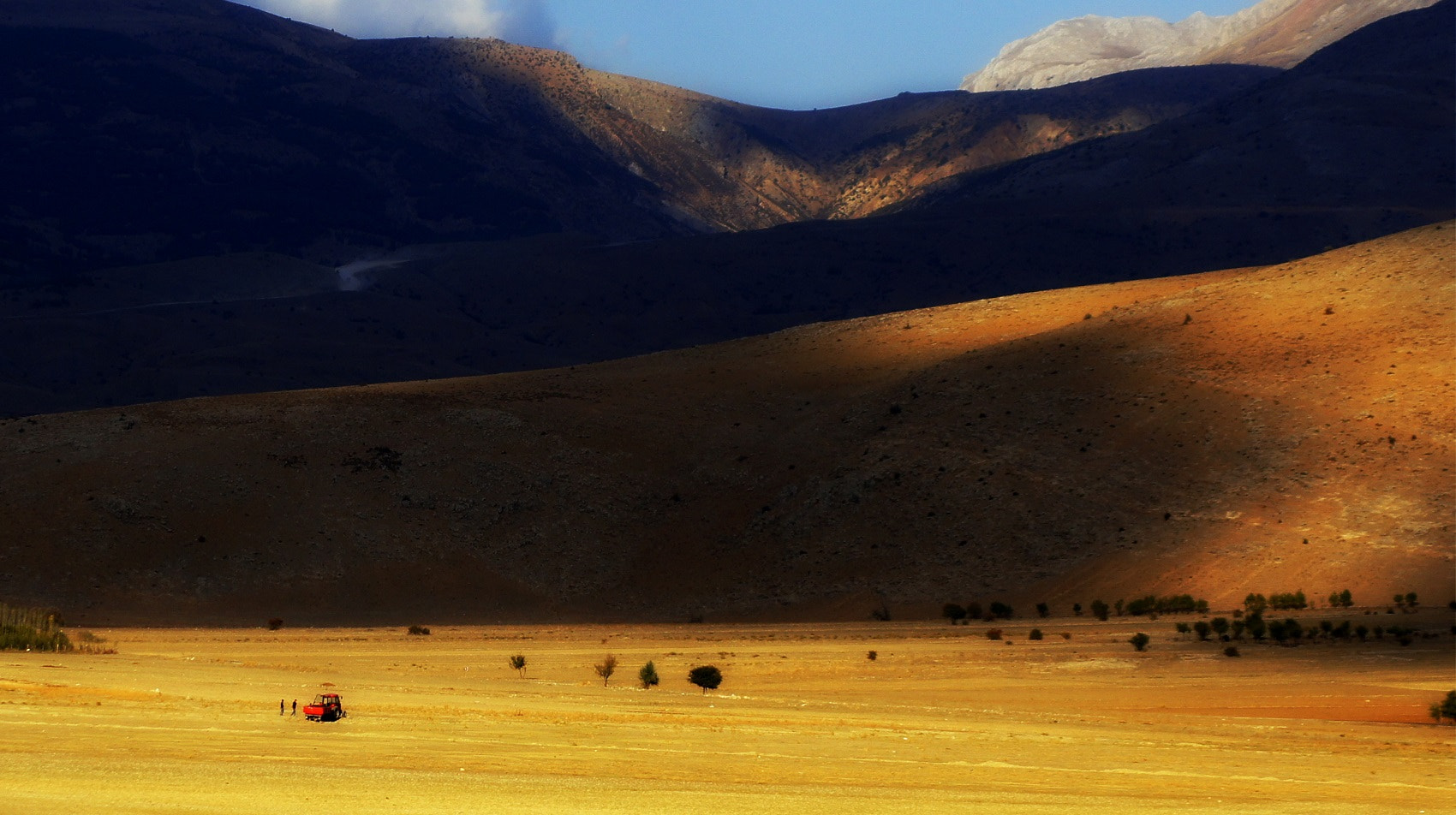 Sony DT 55-200mm F4-5.6 SAM sample photo. Plato photography