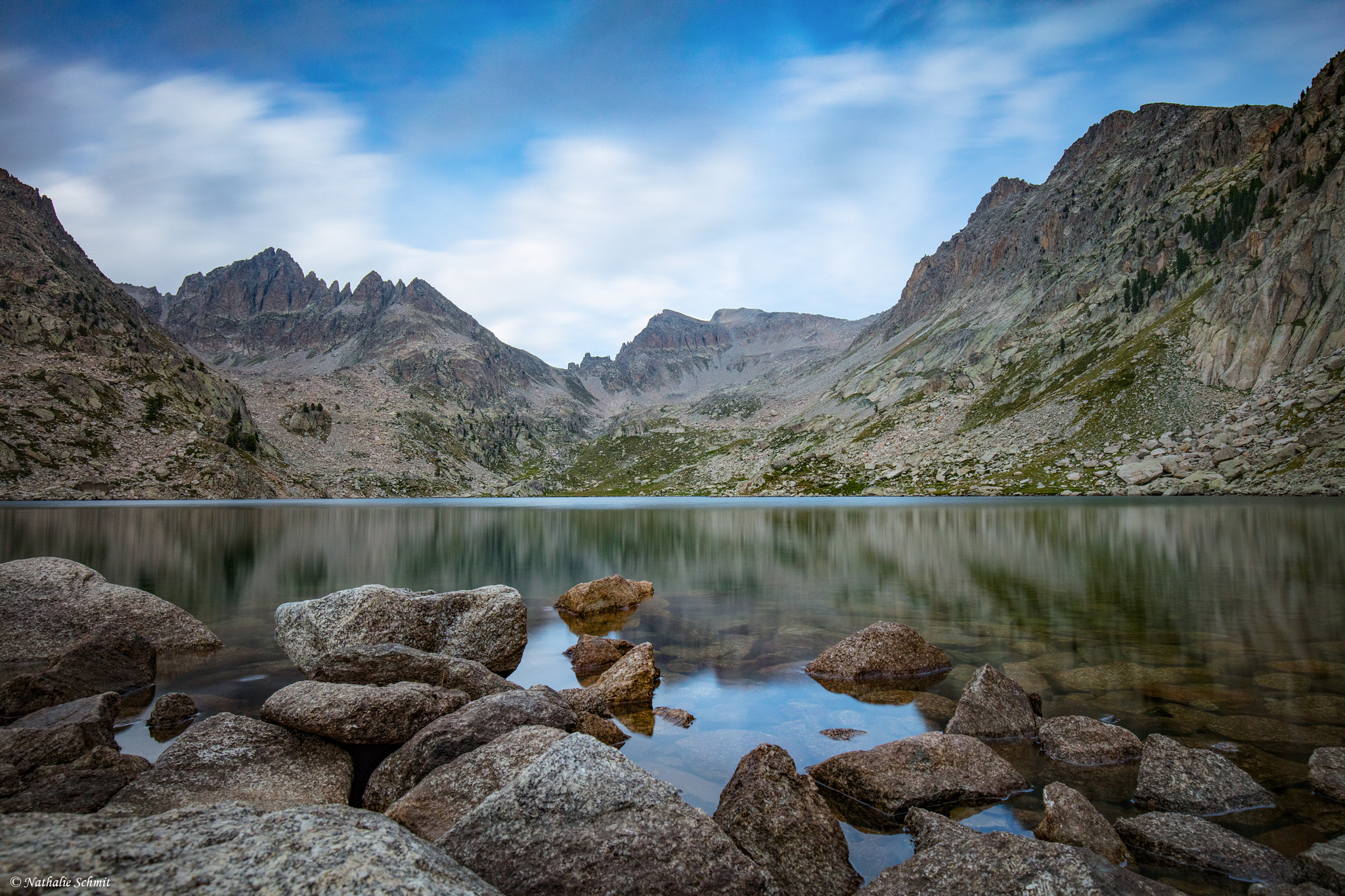 Canon EF 16-35mm F4L IS USM sample photo. Lac nègre photography
