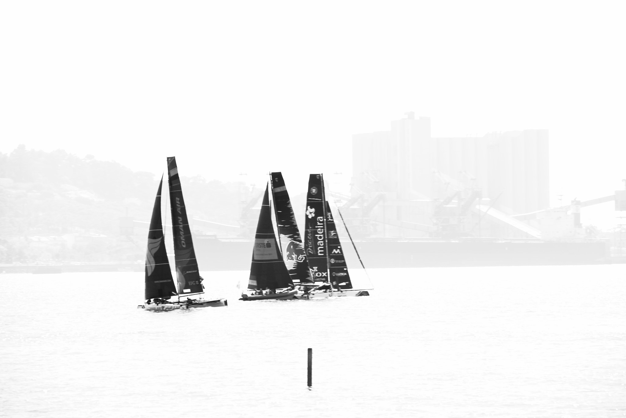 Sigma 150-500mm F5-6.3 DG OS HSM sample photo. Extreme sailing series photography