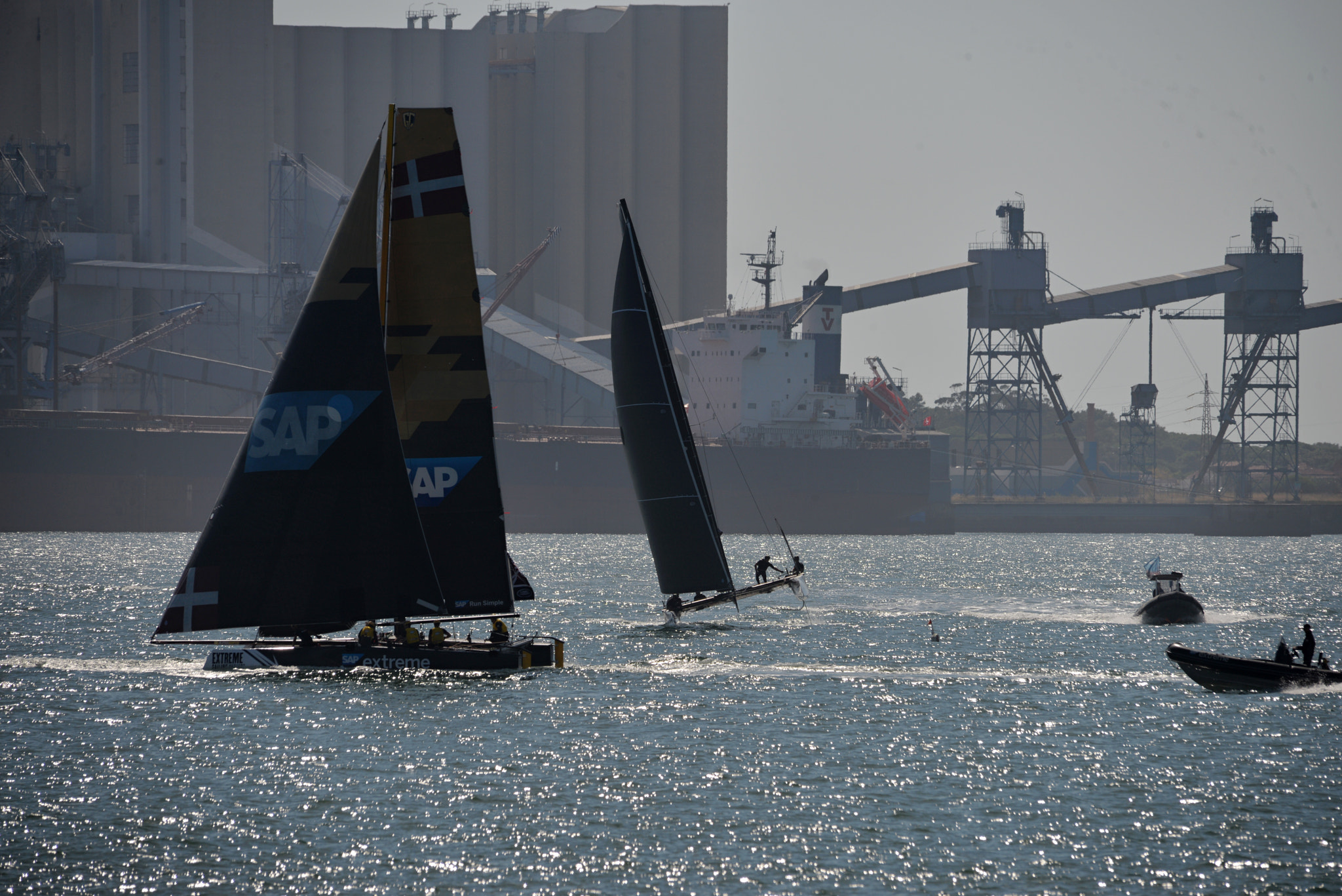Sigma 150-500mm F5-6.3 DG OS HSM sample photo. Extreme sailing series photography