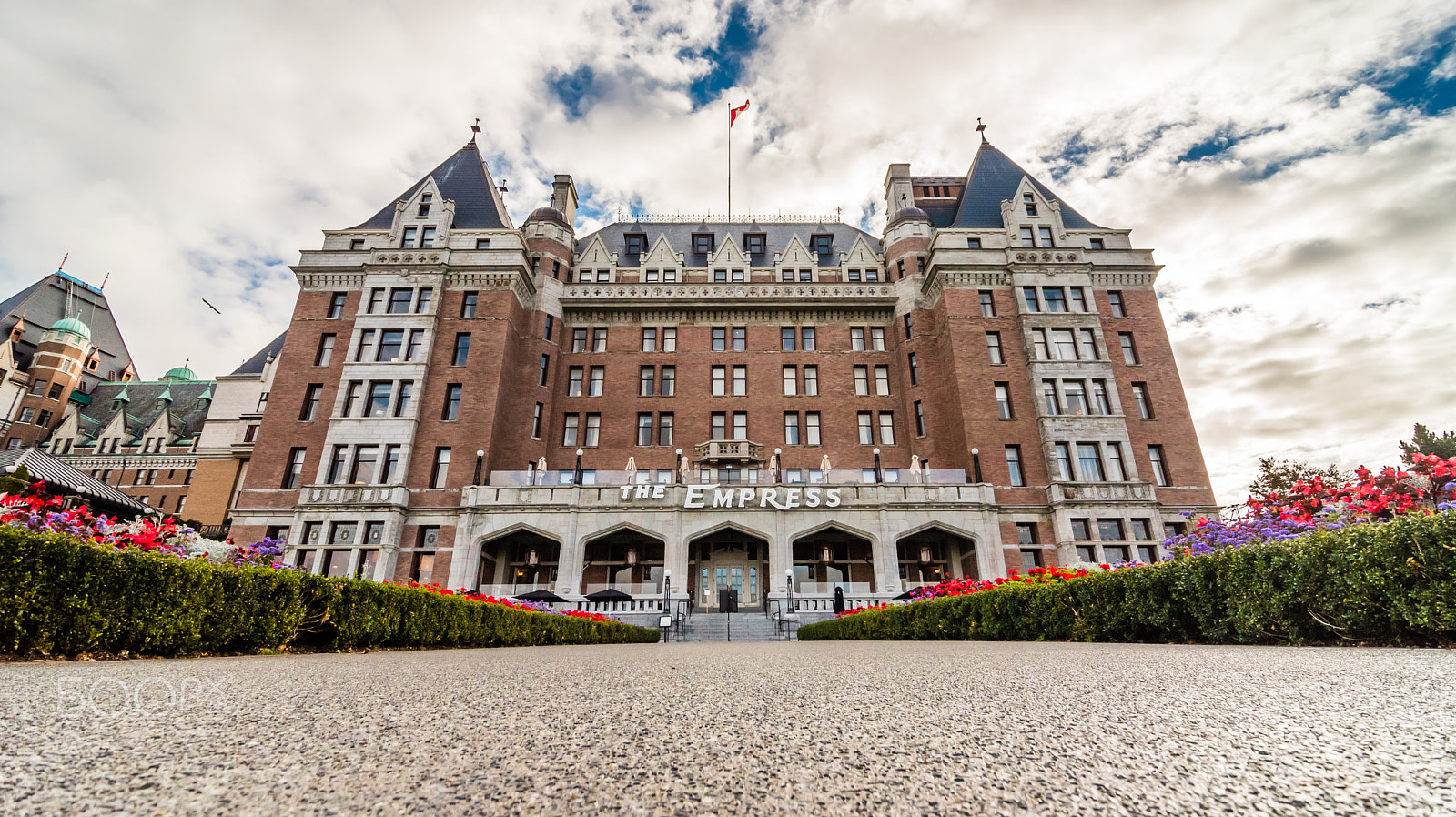Tokina AT-X Pro 11-16mm F2.8 DX sample photo. The empress hotel in victoria, bc photography