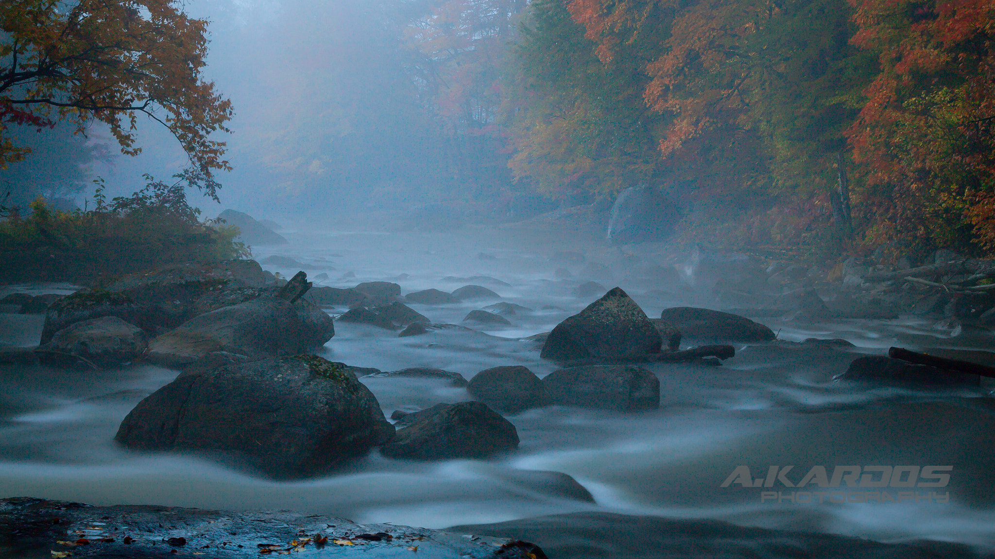 Canon EOS 700D (EOS Rebel T5i / EOS Kiss X7i) sample photo. First sunlight in the laurentides - long exposure photography
