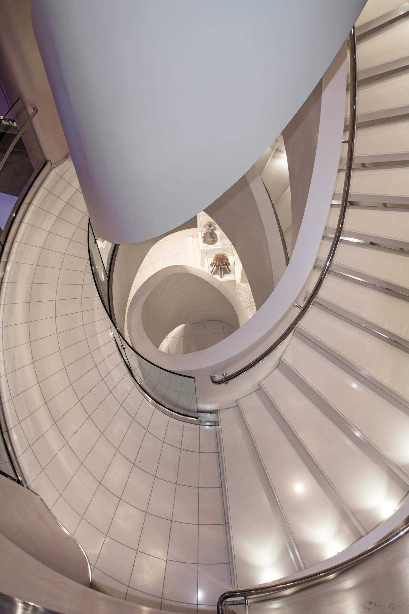 Sigma 18-250mm F3.5-6.3 DC OS HSM sample photo. Upstairs or downstairs photography