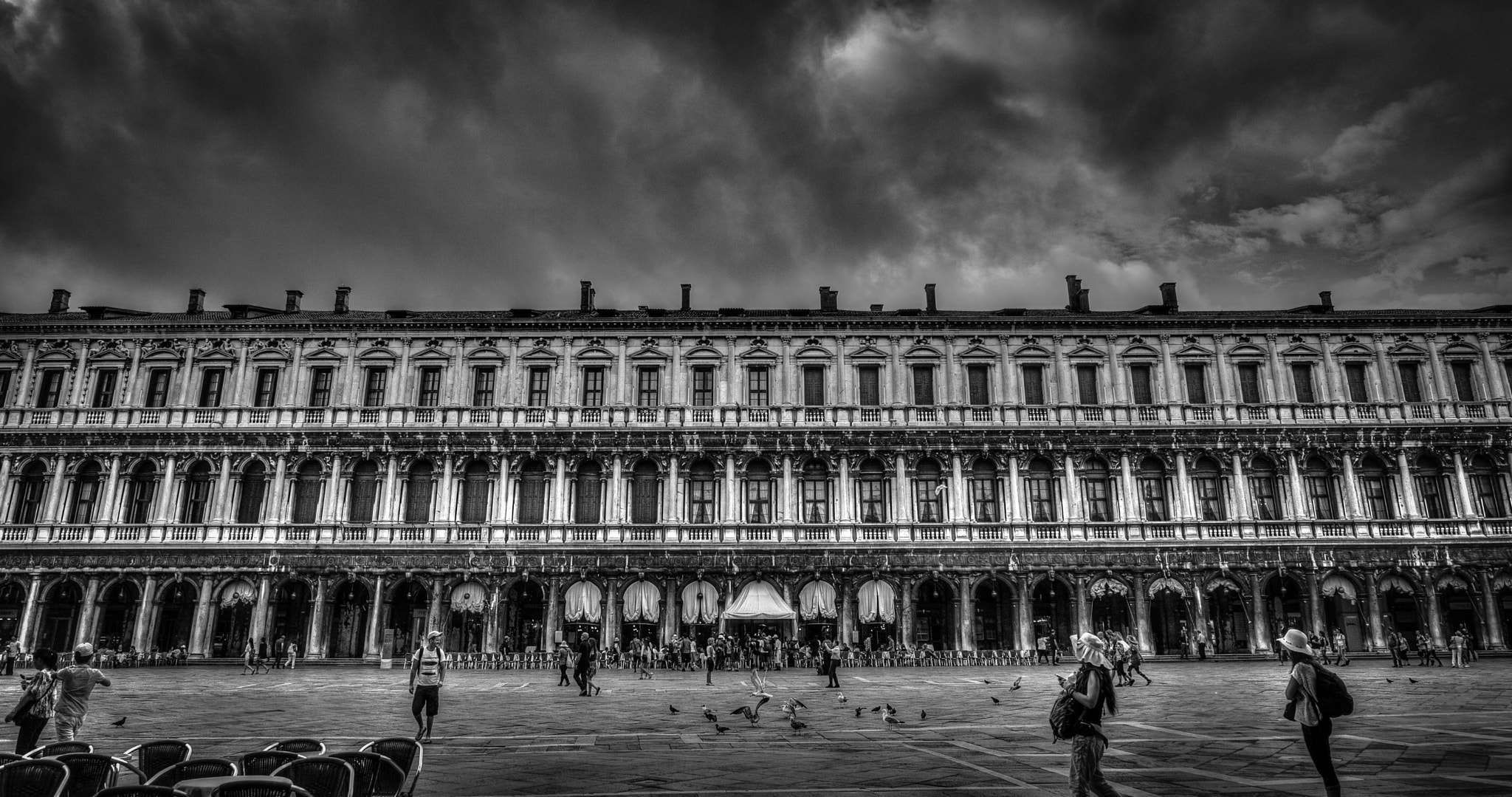 Nikon D3 + Nikon AF-S Nikkor 24mm F1.4G ED sample photo. Venice photography