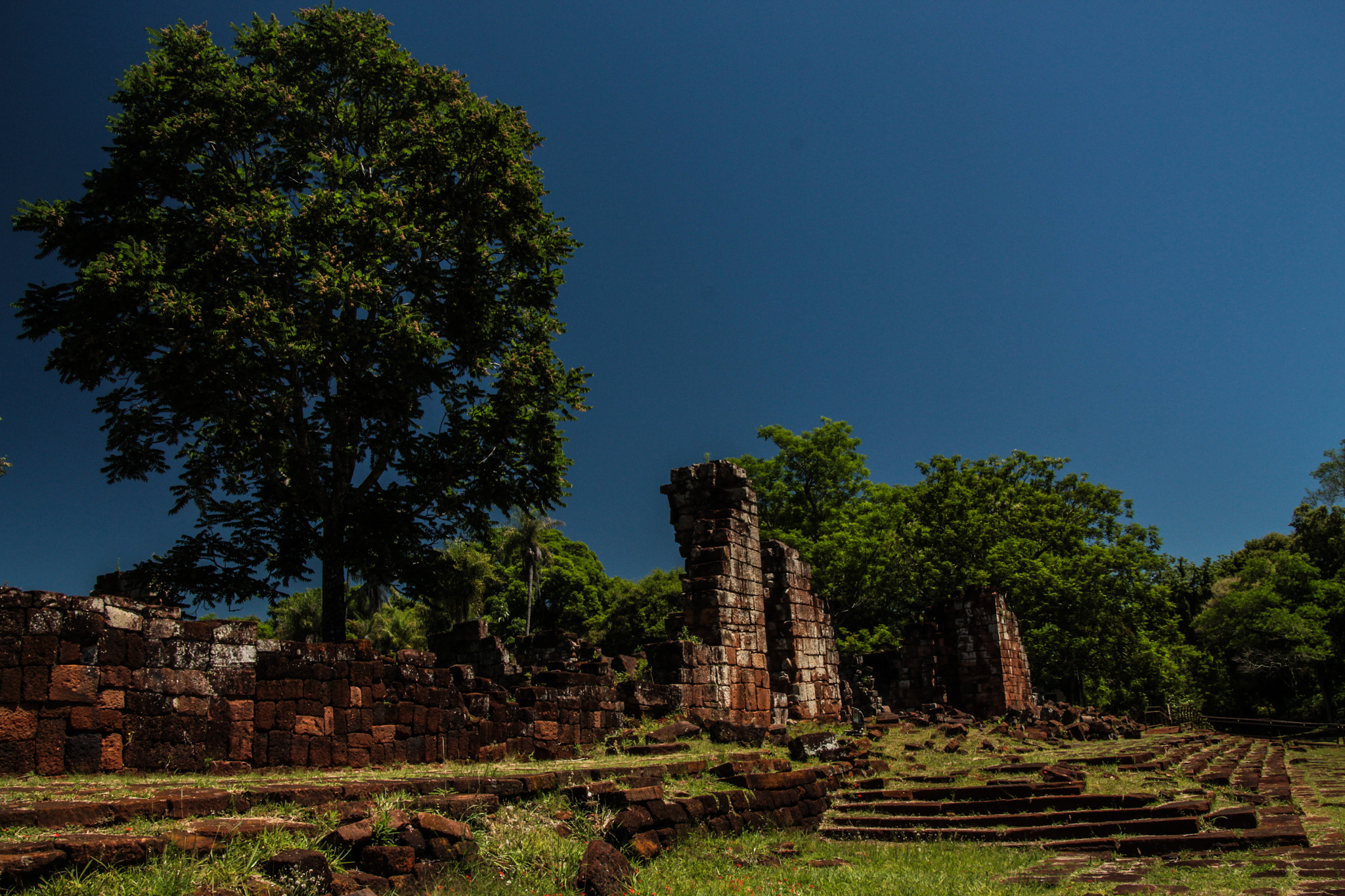 Canon EOS 700D (EOS Rebel T5i / EOS Kiss X7i) sample photo. Ruinas santa ana photography