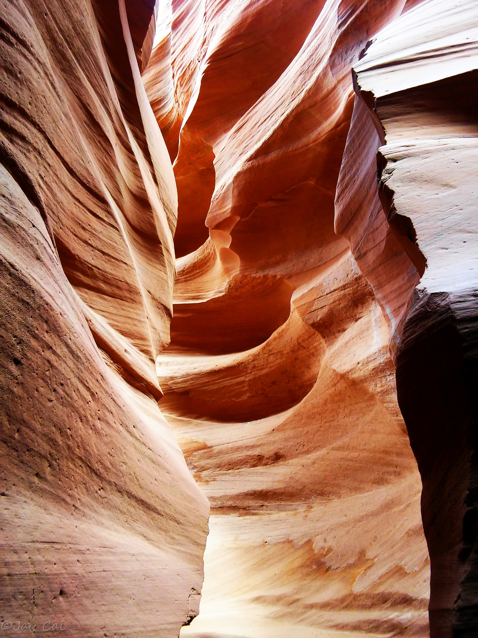 LG VOLT sample photo. Sandstone carvings photography