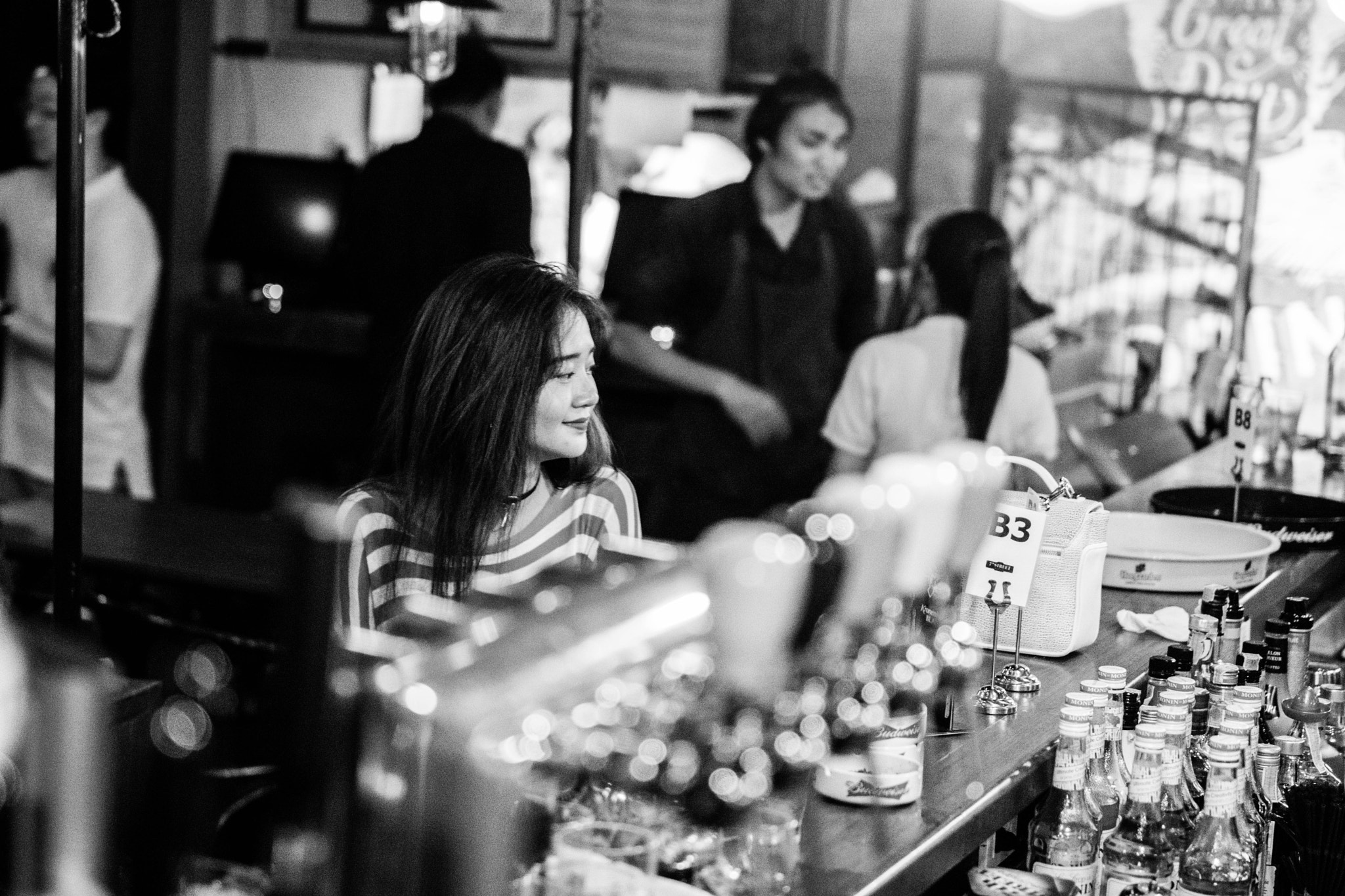 Sony a6300 + Sony Sonnar T* FE 55mm F1.8 ZA sample photo. - 7thstreet with lhing - photography