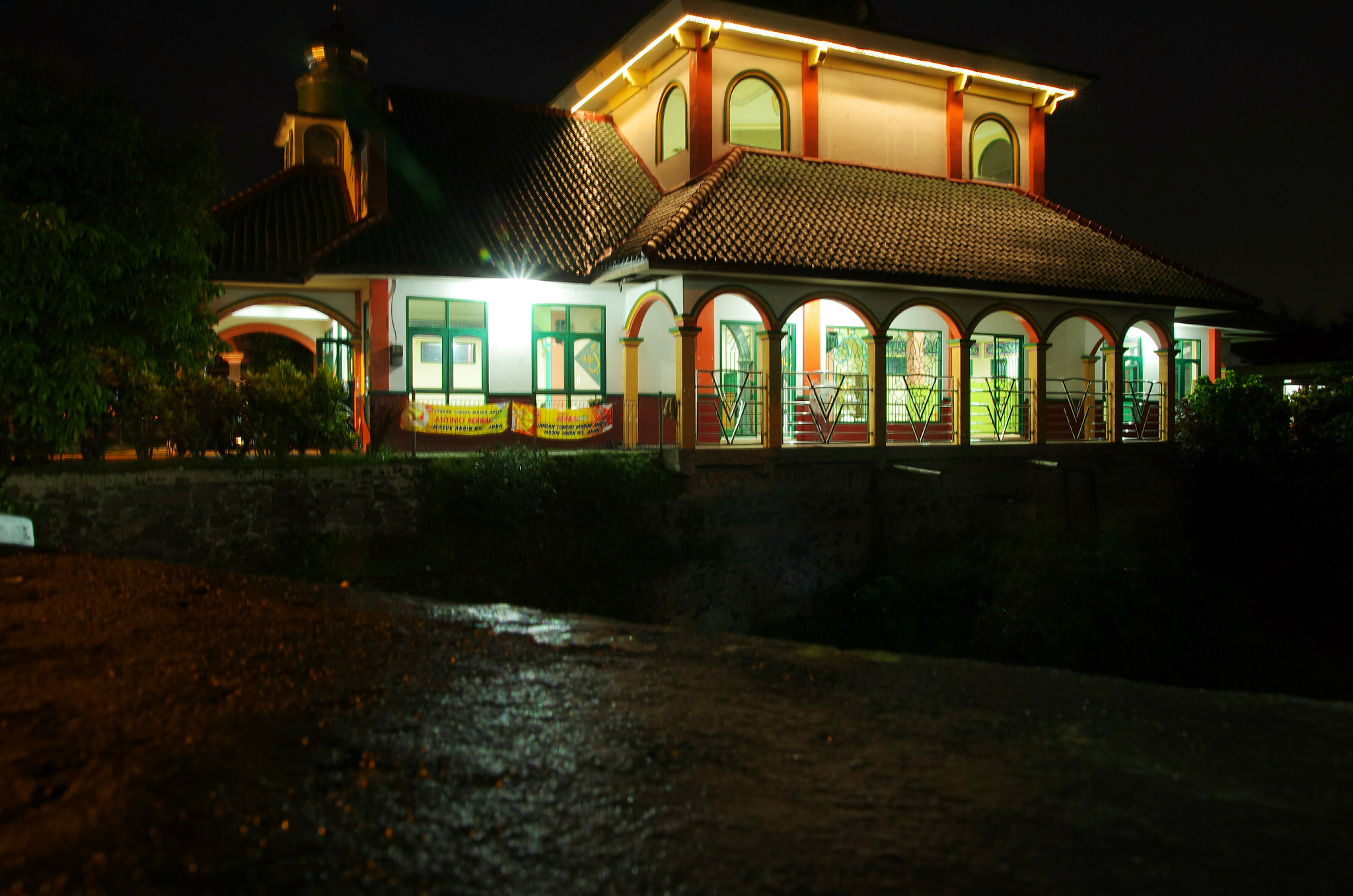 Pentax K-5 IIs sample photo. Mesjid at night photography