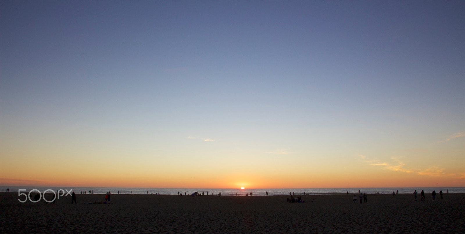 Canon EOS 100D (EOS Rebel SL1 / EOS Kiss X7) sample photo. Beach communion photography