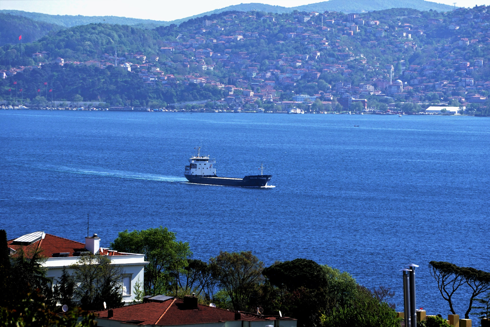 Sony a6300 + Sony FE 24-240mm F3.5-6.3 OSS sample photo. Bosphorus view photography