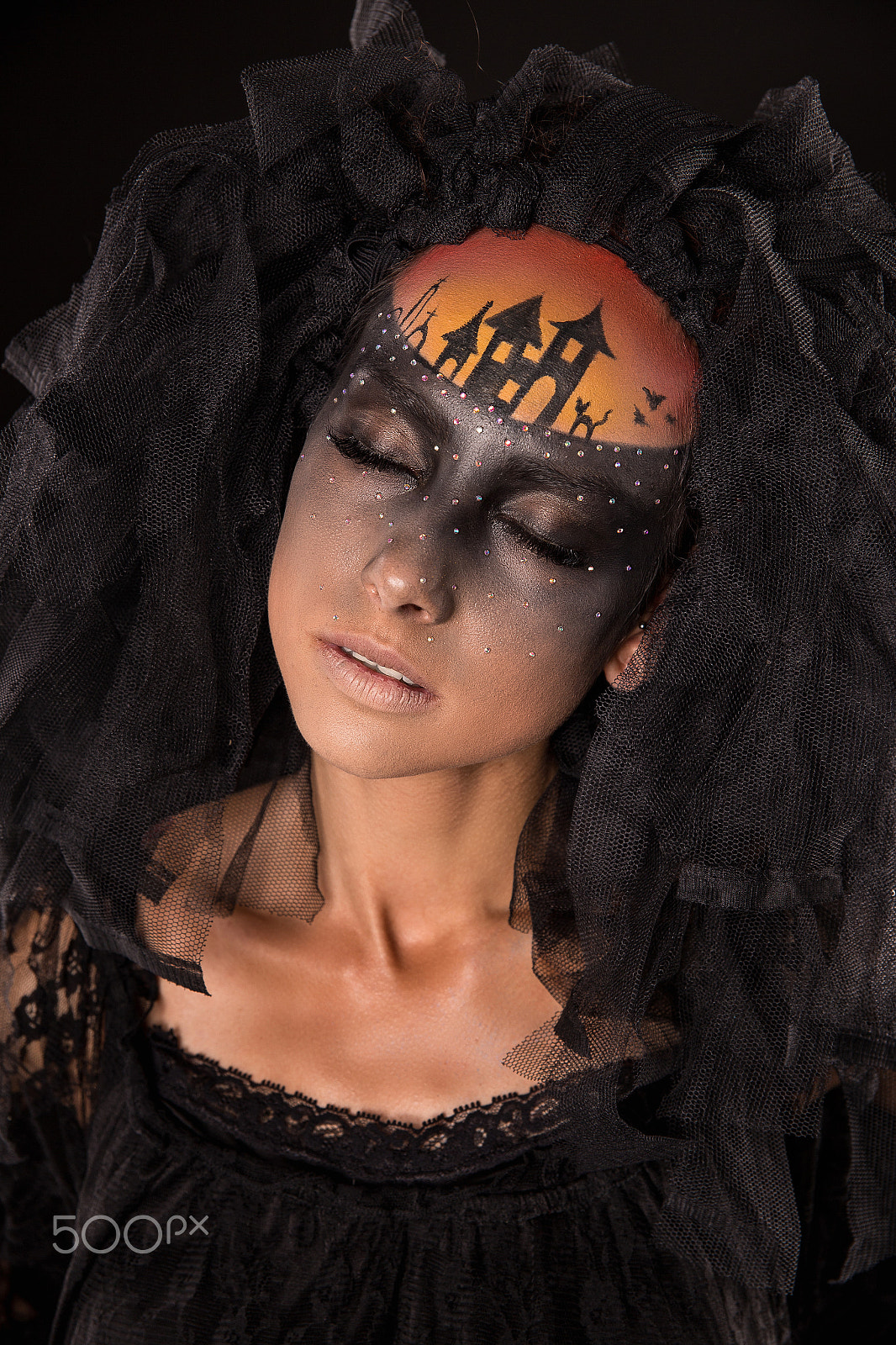 Canon EOS 6D + Canon EF 400mm f/2.8L sample photo. Scary halloween bride with concept scary makeup photography