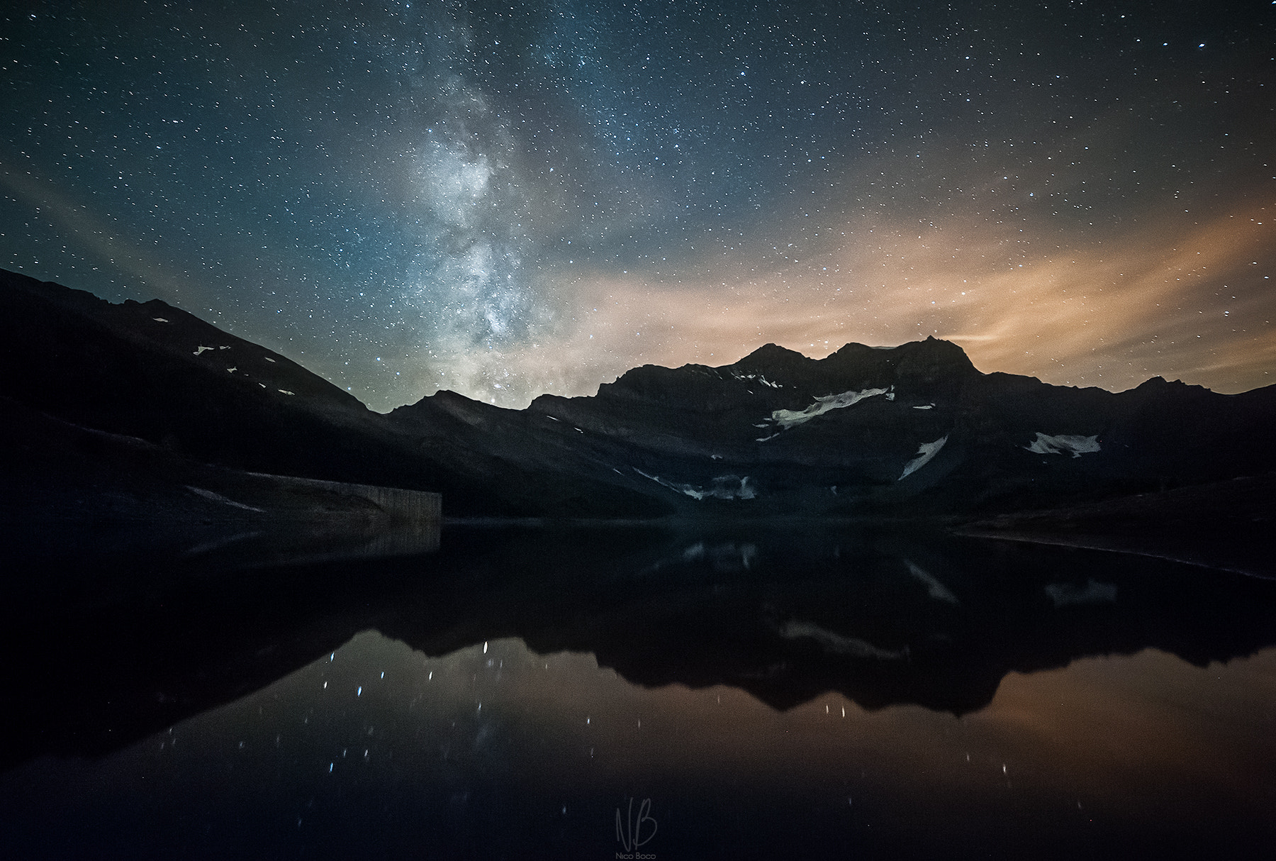 Samyang 14mm F2.8 ED AS IF UMC sample photo. Salanfe by night photography
