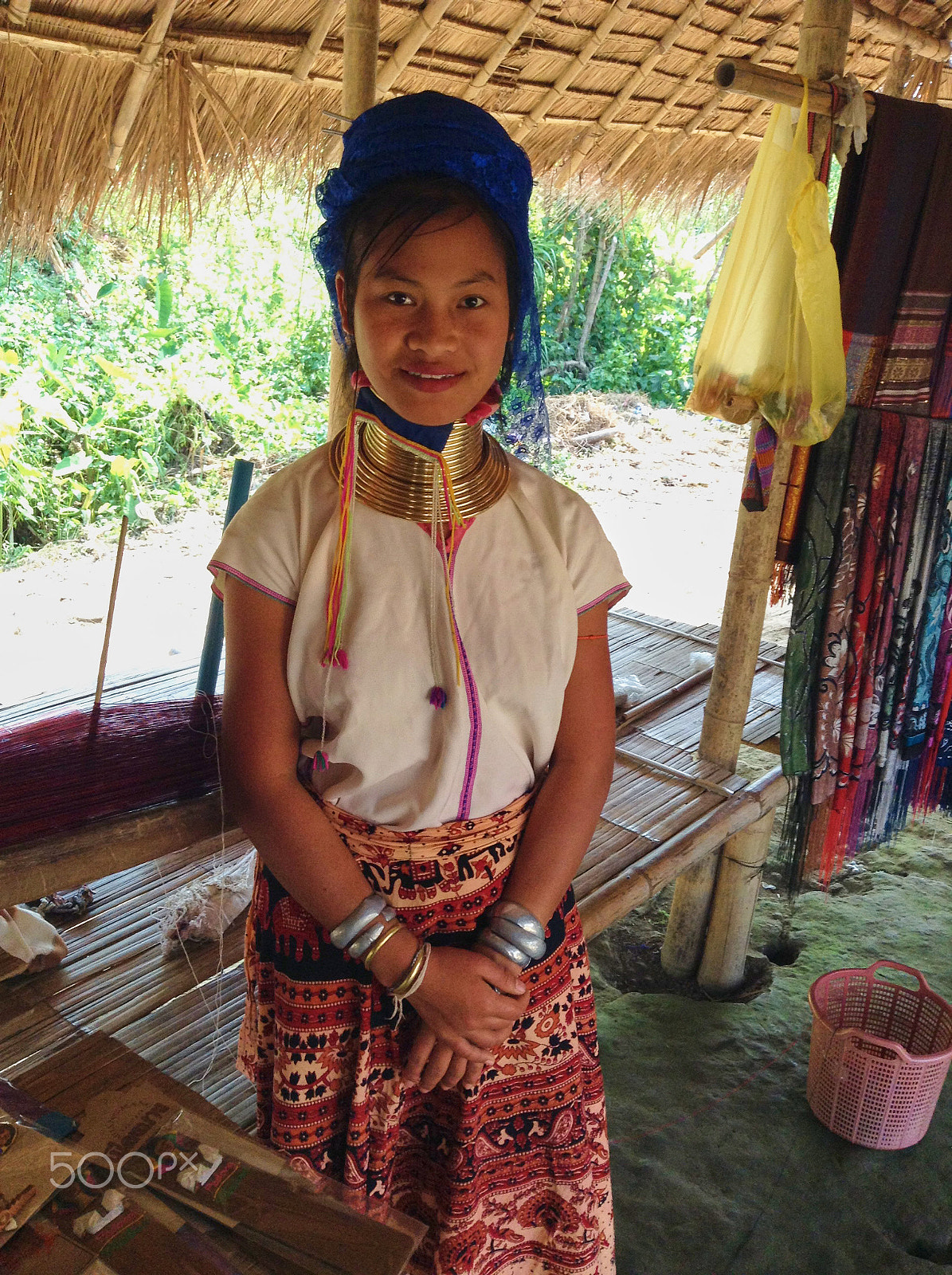 iPad mini back camera 3.3mm f/2.4 sample photo. Chiang mai, thailand - 4 february 2015: long-neck karen woman photography