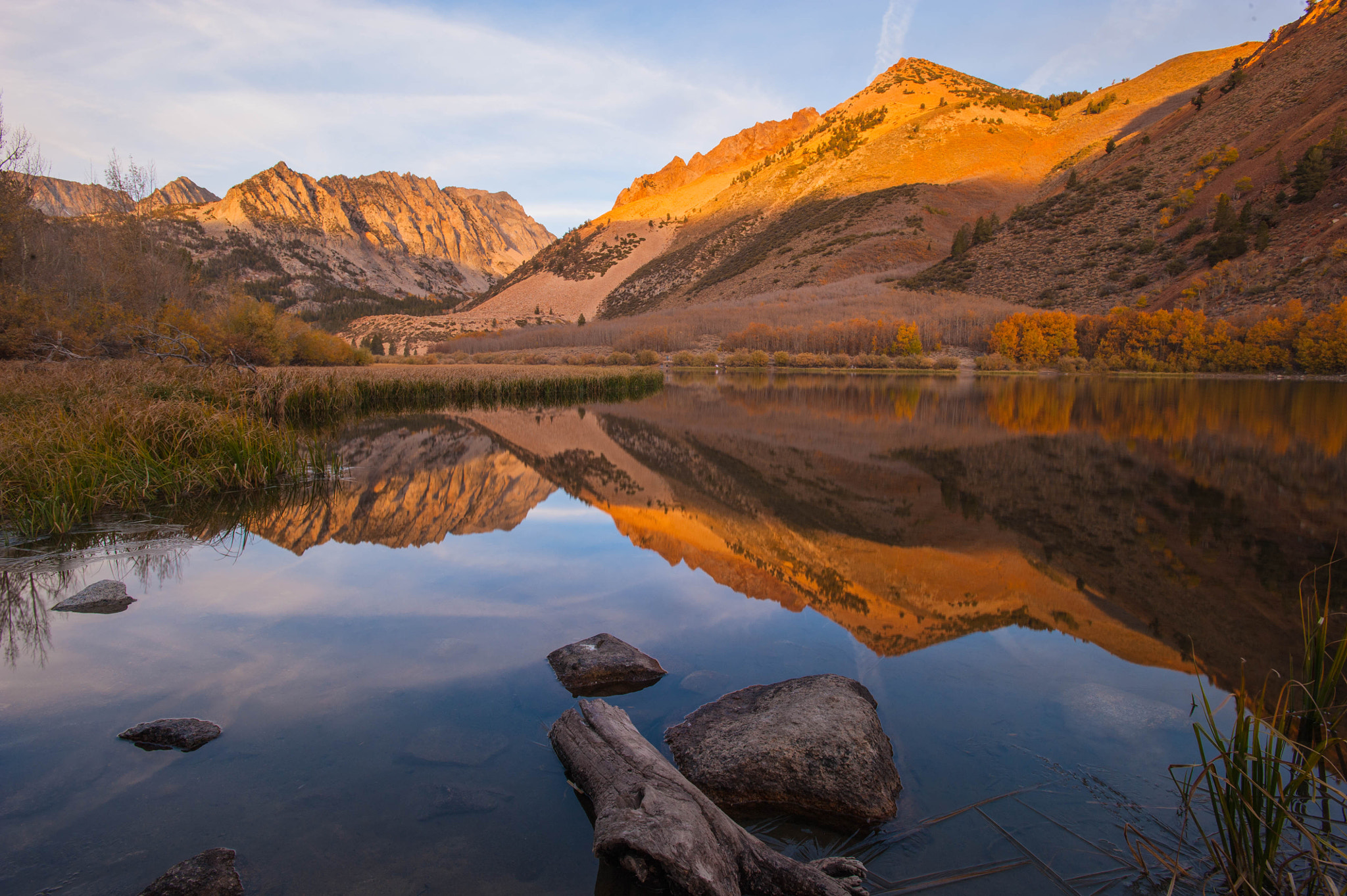 Nikon AF-S Nikkor 17-35mm F2.8D ED-IF sample photo. Back to sierra- north lake photography