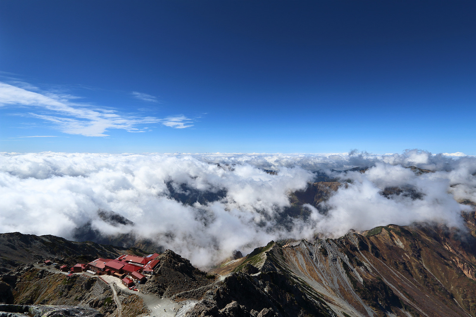 Canon EOS 100D (EOS Rebel SL1 / EOS Kiss X7) sample photo. 3,180m, peak of yarigatake. photography