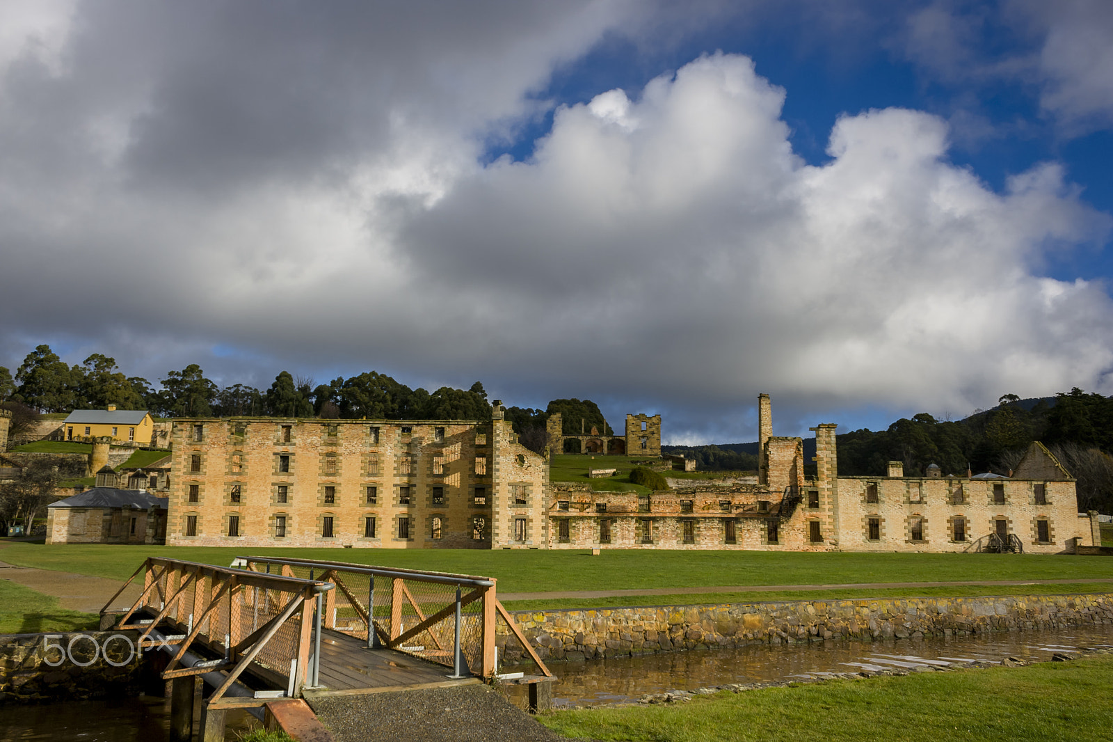 Canon EF-S 18-55mm f/3.5-5.6 USM sample photo. Collapsed building in port arthur photography