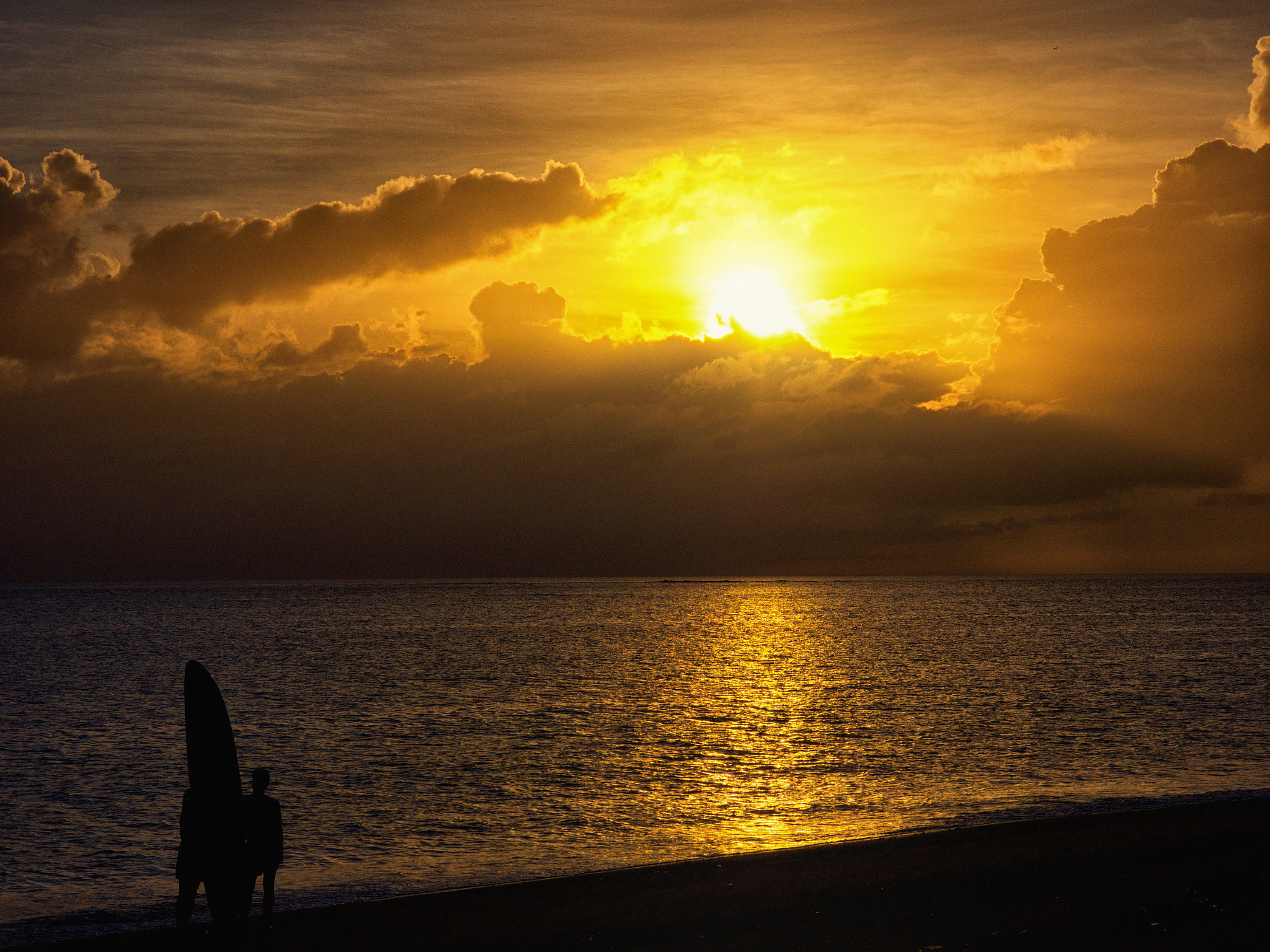 Olympus OM-D E-M1 + Olympus Zuiko Digital ED 12-60mm F2.8-4.0 SWD sample photo. Okinawa sunset photography