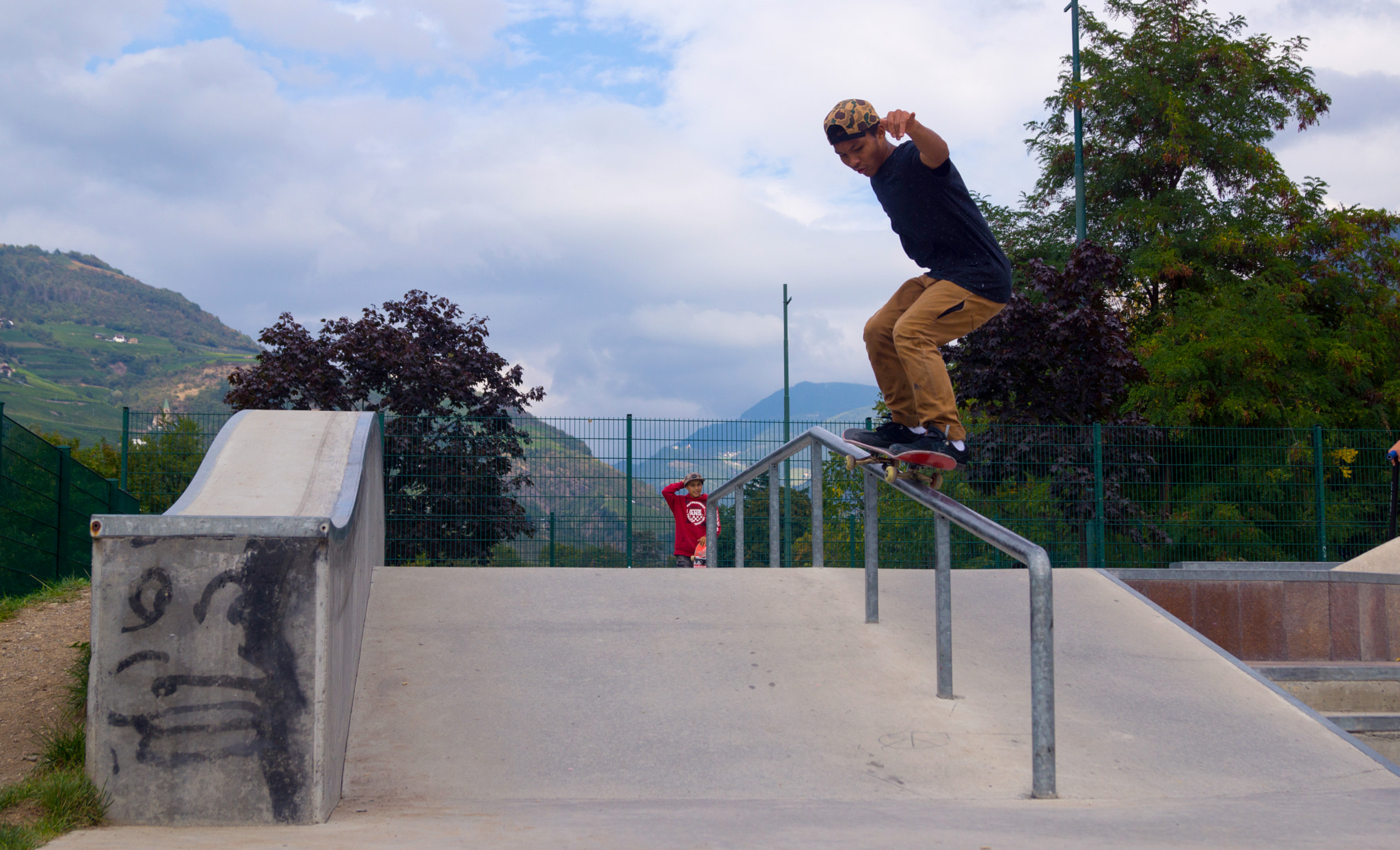 Sony SLT-A77 + Sony DT 18-55mm F3.5-5.6 SAM sample photo. Skateboarding photography